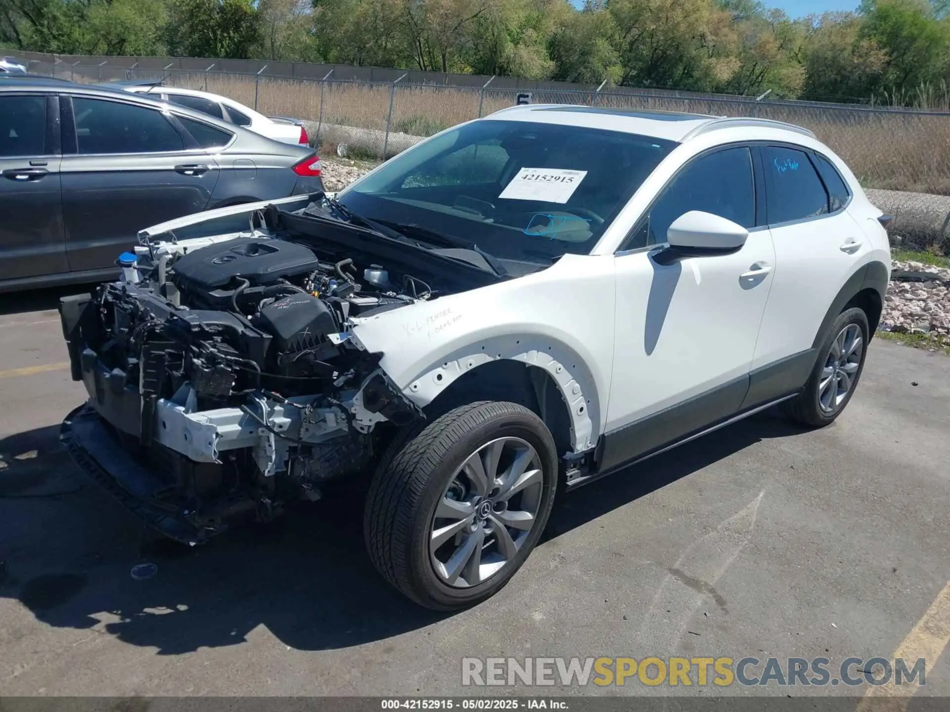 2 Photograph of a damaged car 3MVDMBDM8RM633580 MAZDA CX-30 2024