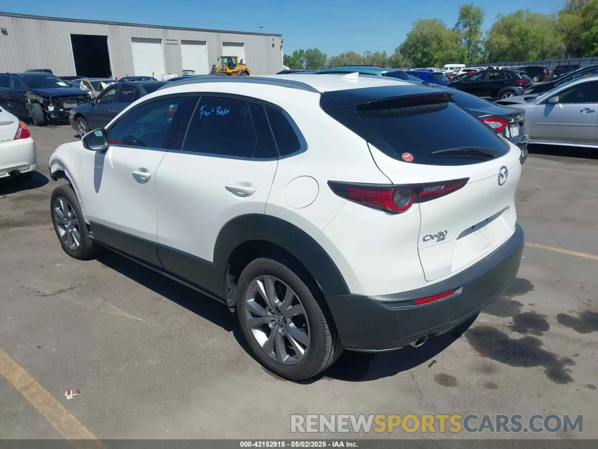 3 Photograph of a damaged car 3MVDMBDM8RM633580 MAZDA CX-30 2024