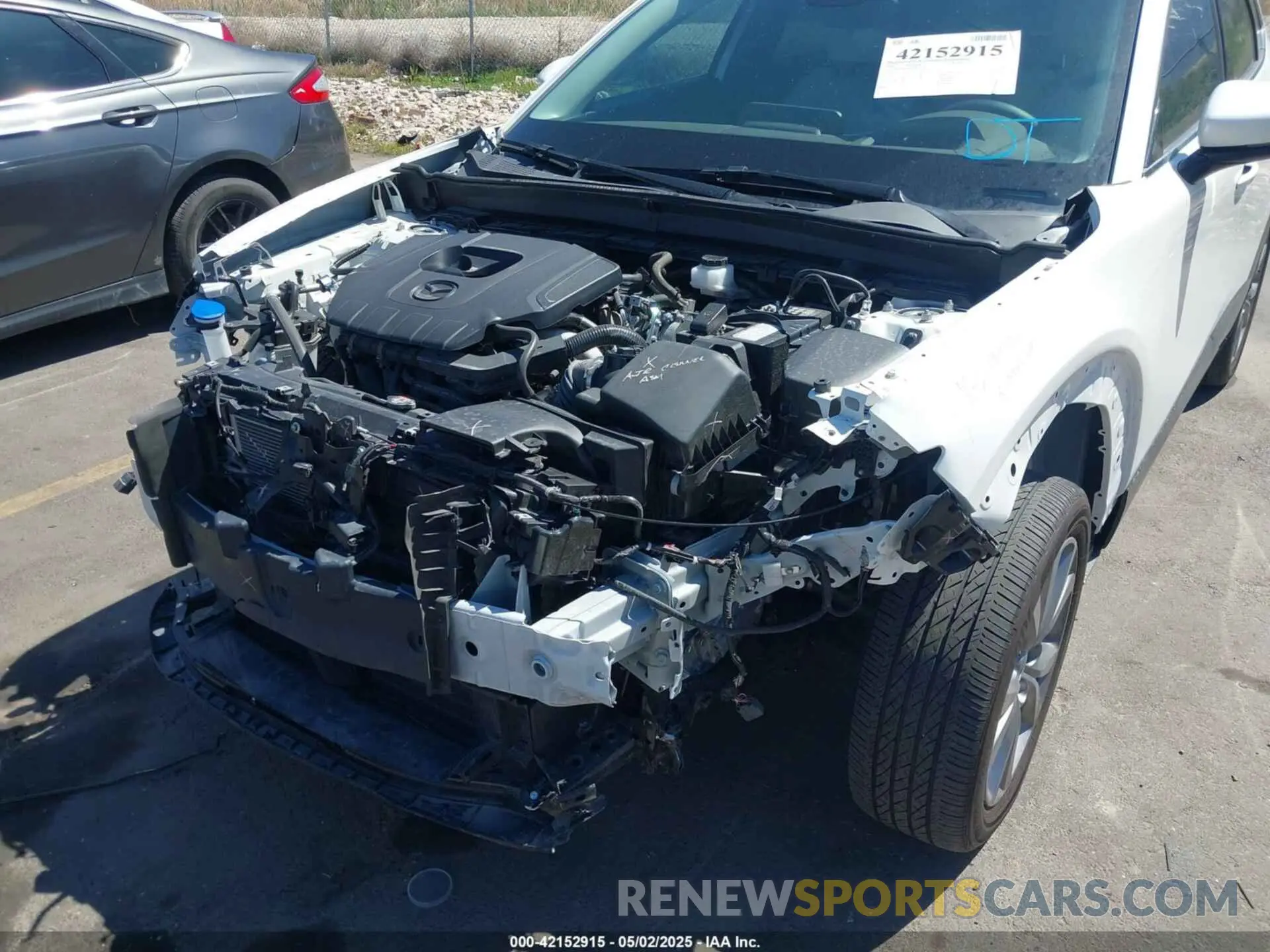 6 Photograph of a damaged car 3MVDMBDM8RM633580 MAZDA CX-30 2024