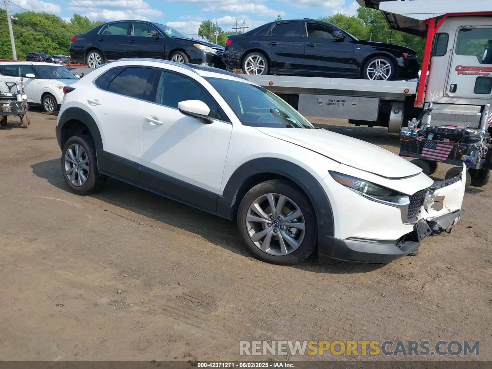 1 Photograph of a damaged car 3MVDMBDM9RM656463 MAZDA CX-30 2024