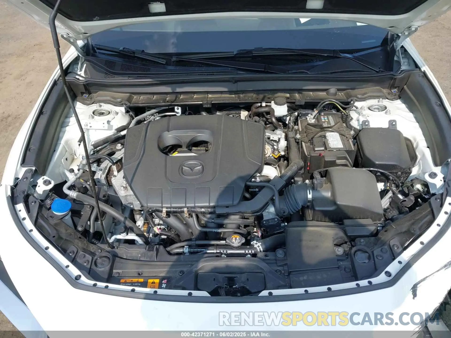 10 Photograph of a damaged car 3MVDMBDM9RM656463 MAZDA CX-30 2024