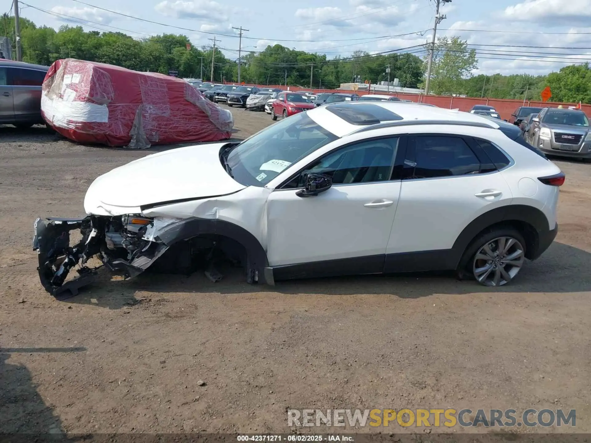 14 Photograph of a damaged car 3MVDMBDM9RM656463 MAZDA CX-30 2024