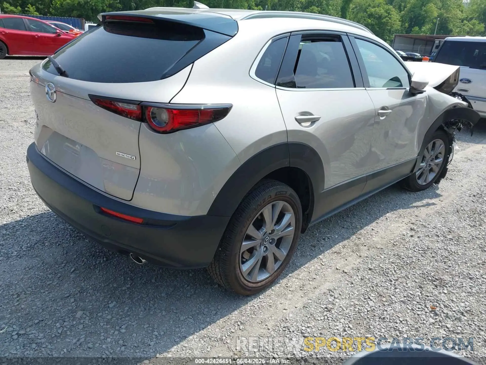 4 Photograph of a damaged car 3MVDMBDMXRM615226 MAZDA CX-30 2024