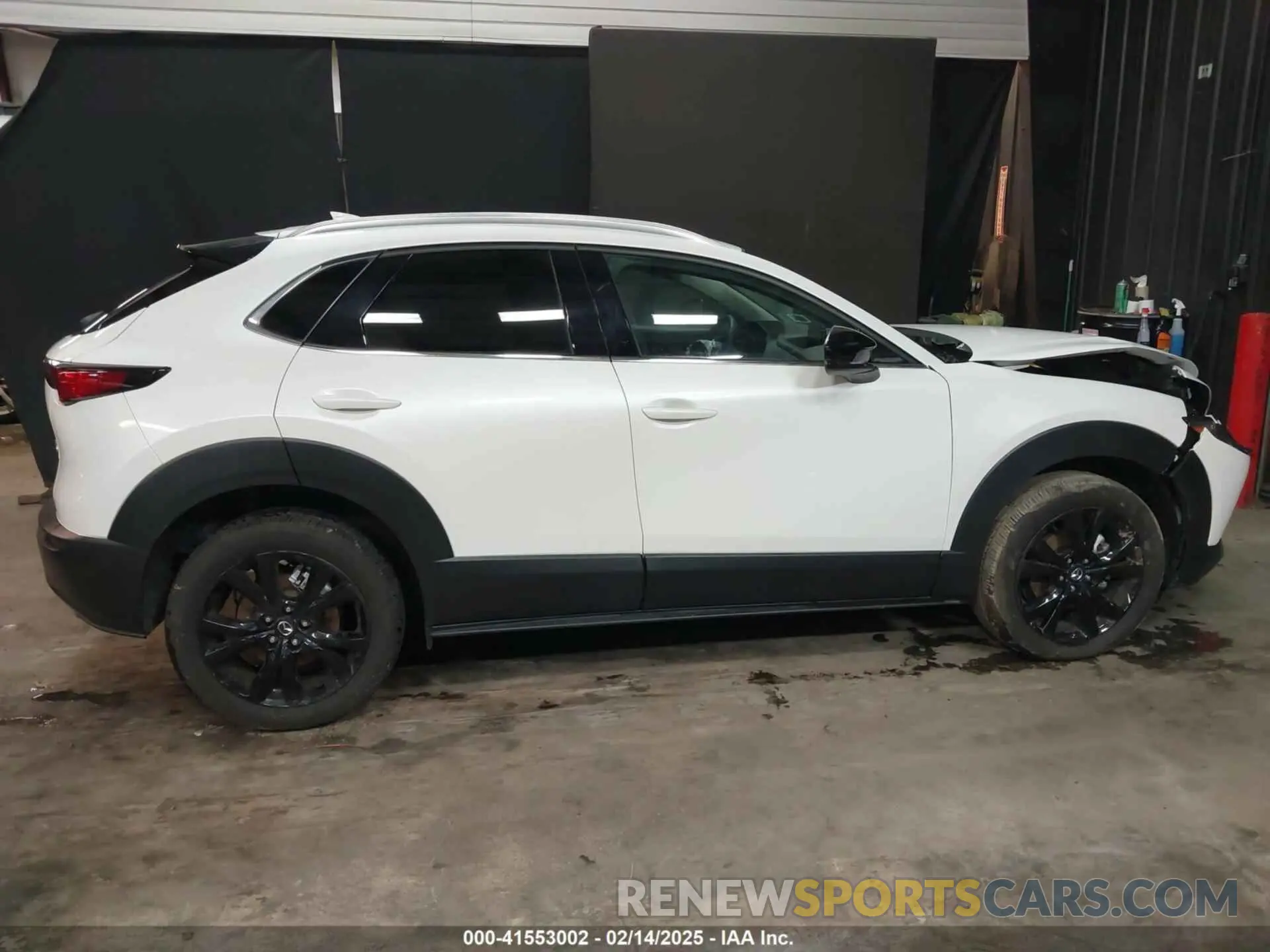13 Photograph of a damaged car 3MVDMBDY7RM706554 MAZDA CX-30 2024