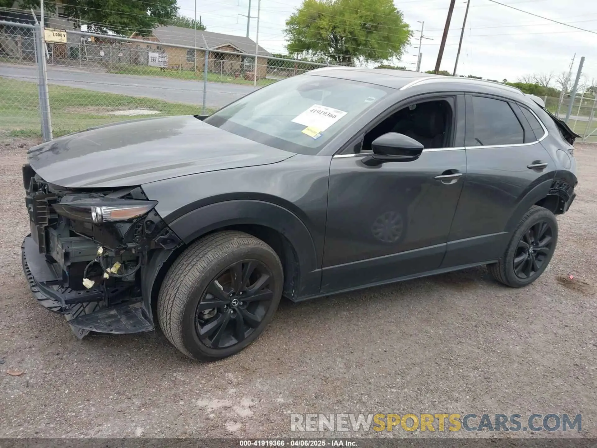 15 Photograph of a damaged car 3MVDMBEY2RM617635 MAZDA CX-30 2024