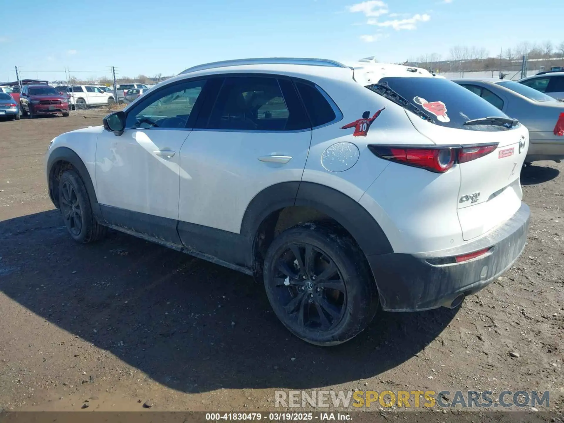 3 Photograph of a damaged car 3MVDMBEY7RM620515 MAZDA CX-30 2024