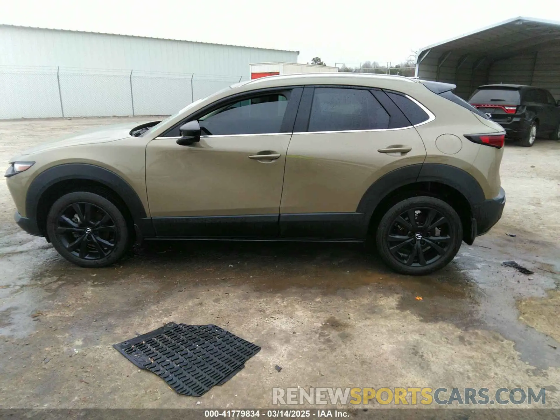 15 Photograph of a damaged car 3MVDMBXY0RM631322 MAZDA CX-30 2024