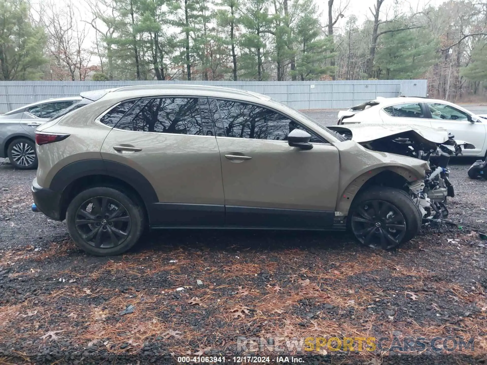 13 Photograph of a damaged car 3MVDMBXY1RM619079 MAZDA CX-30 2024