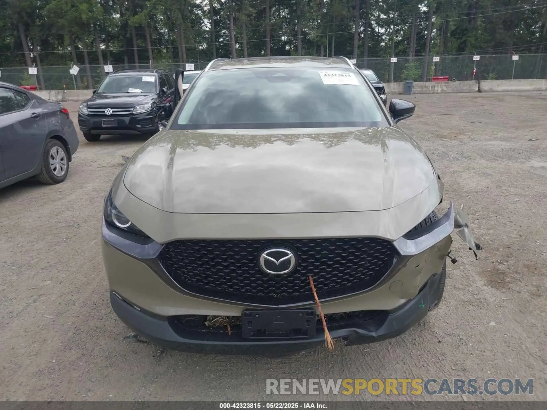 13 Photograph of a damaged car 3MVDMBXY2RM645111 MAZDA CX-30 2024
