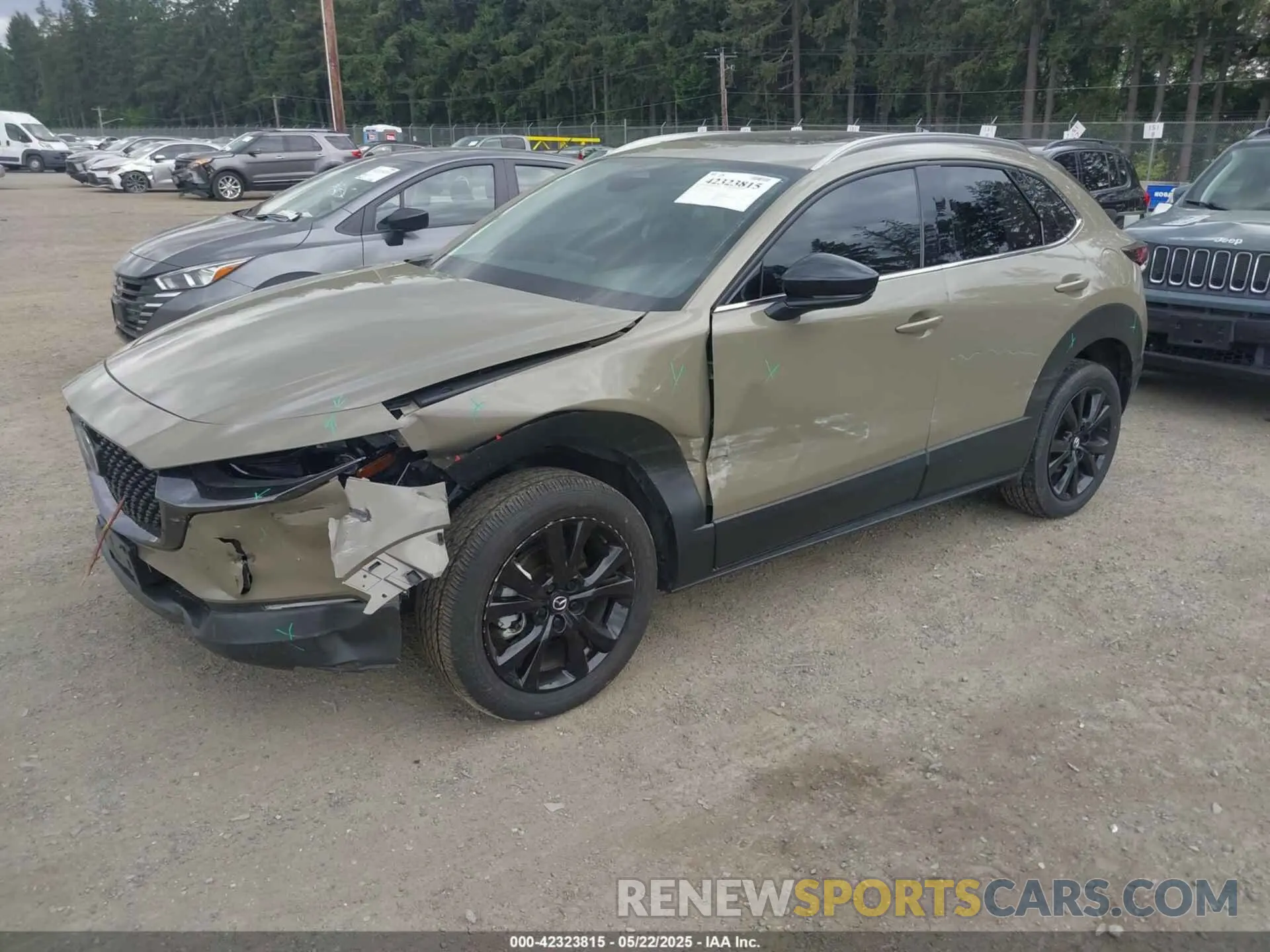 2 Photograph of a damaged car 3MVDMBXY2RM645111 MAZDA CX-30 2024