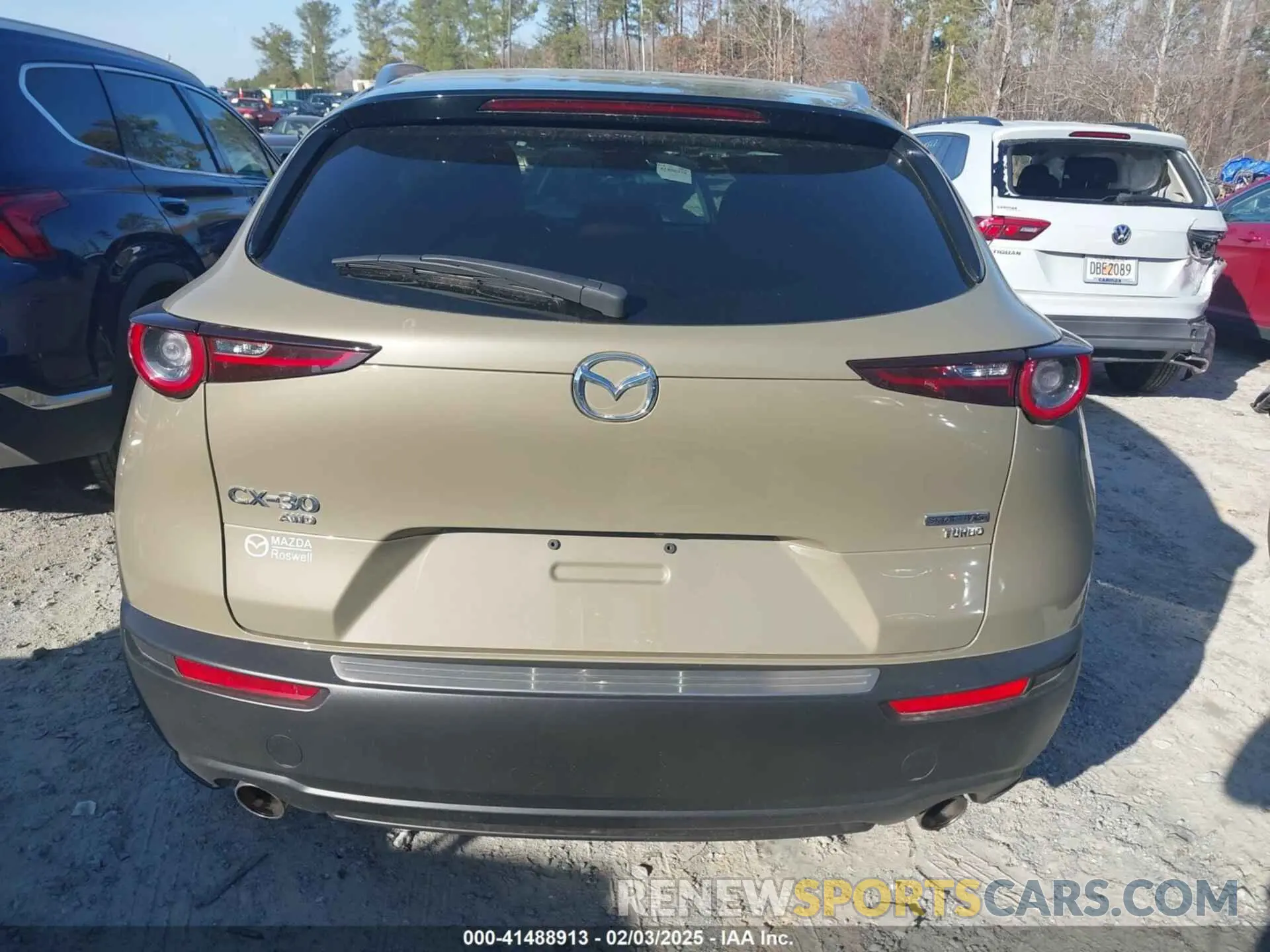 16 Photograph of a damaged car 3MVDMBXY6RM649856 MAZDA CX-30 2024