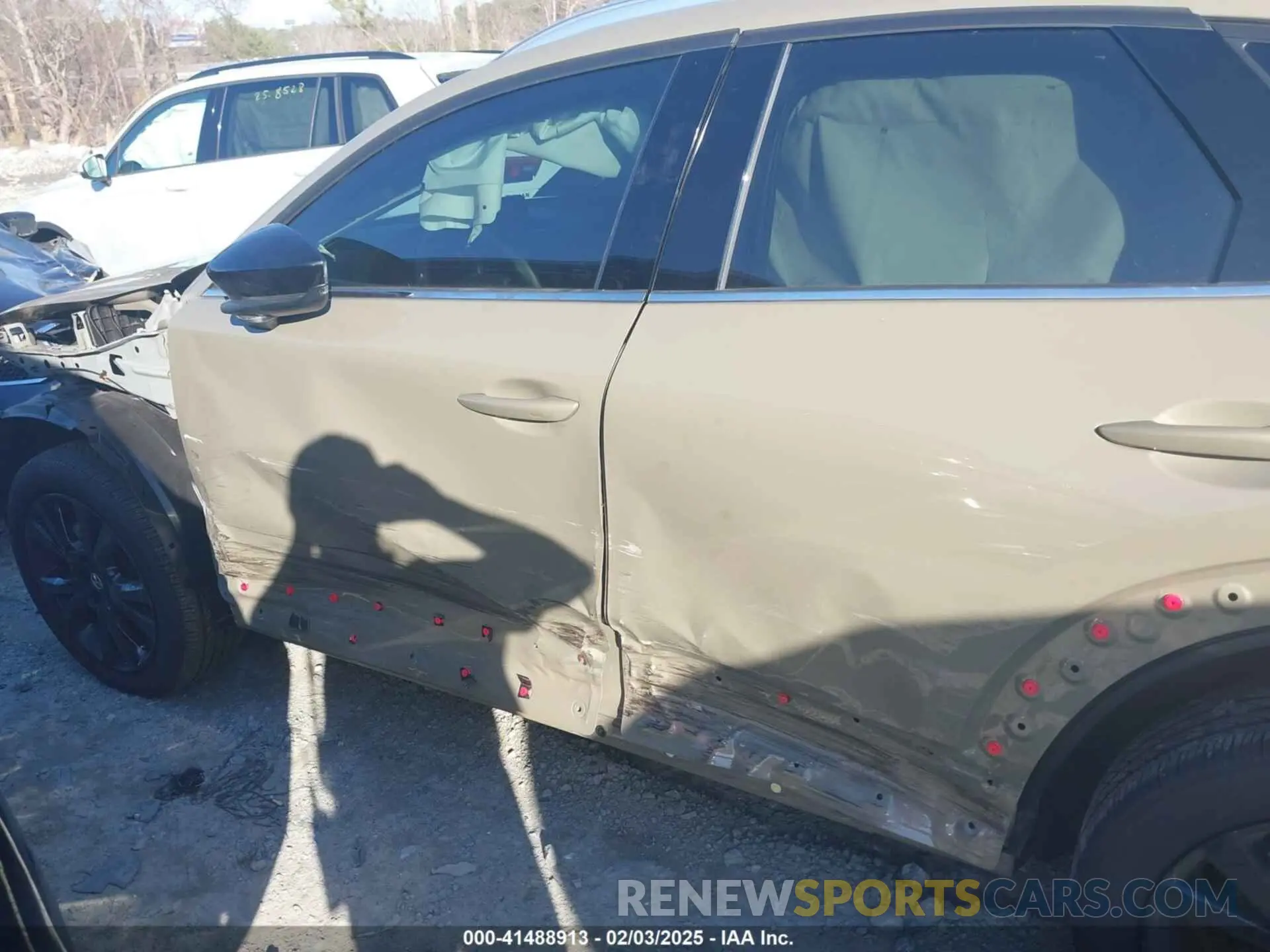 6 Photograph of a damaged car 3MVDMBXY6RM649856 MAZDA CX-30 2024