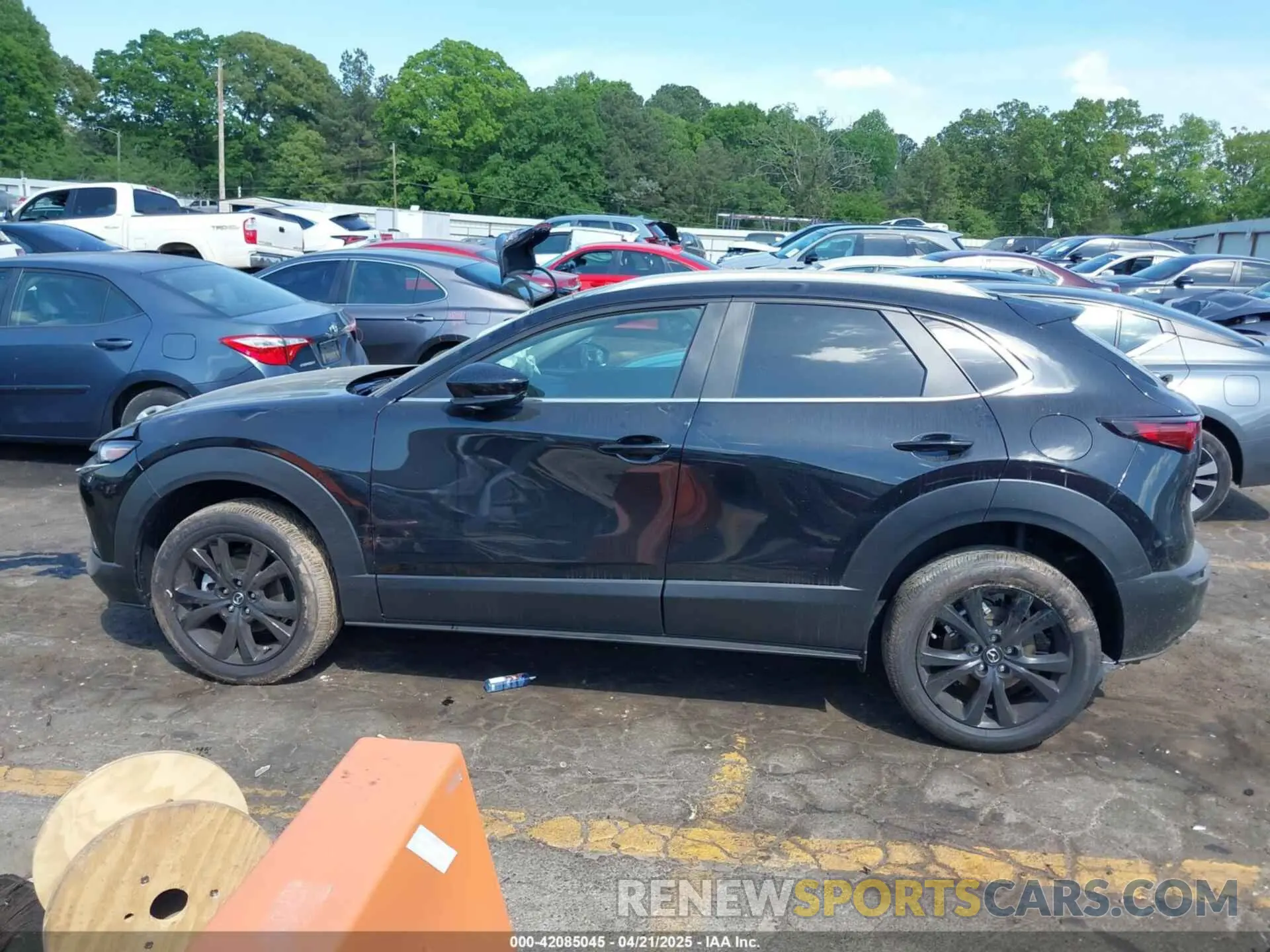 14 Photograph of a damaged car 3MVDMBBM3SM784464 MAZDA CX-30 2025