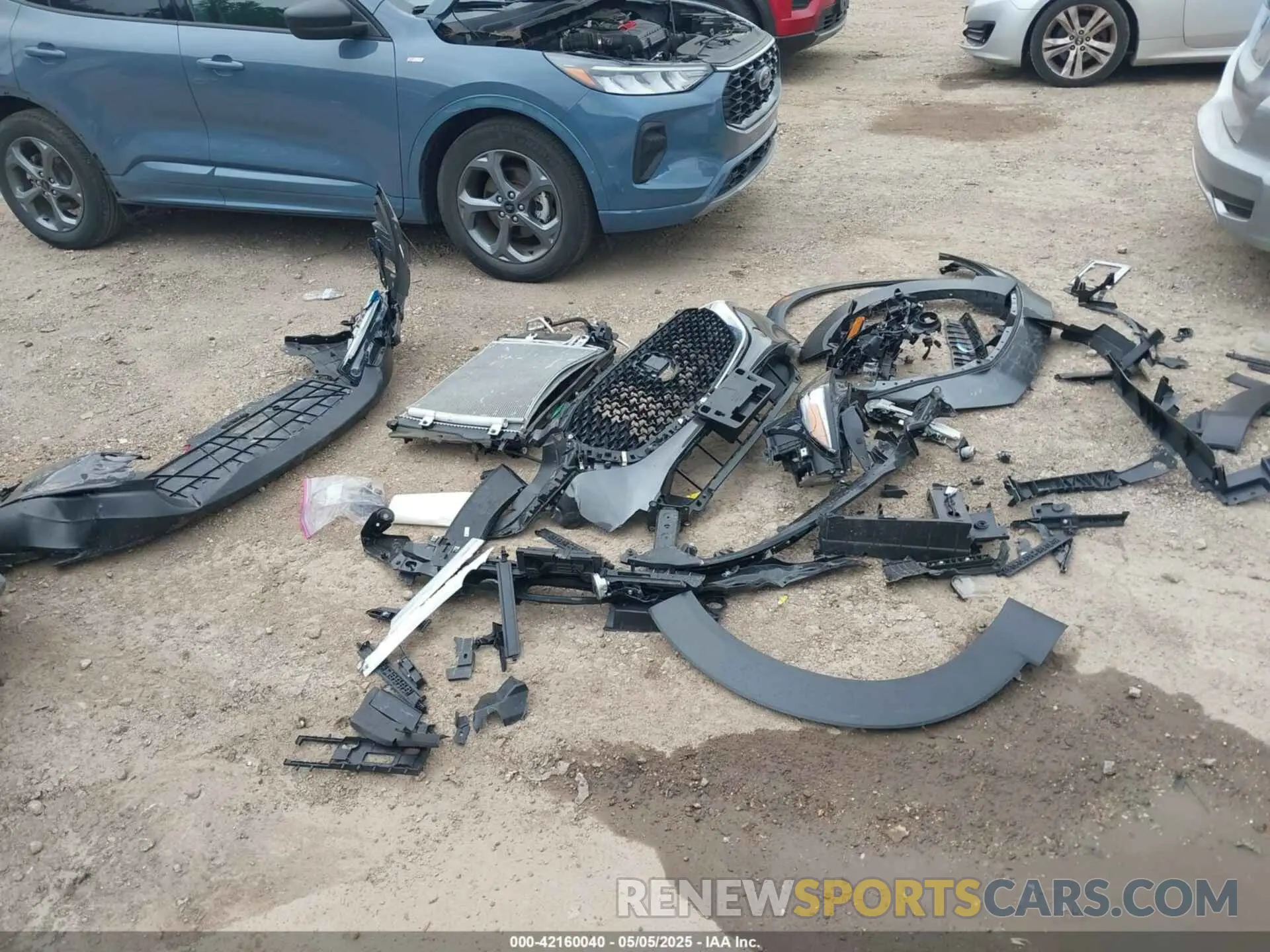 12 Photograph of a damaged car 3MVDMBBM4SM757371 MAZDA CX-30 2025