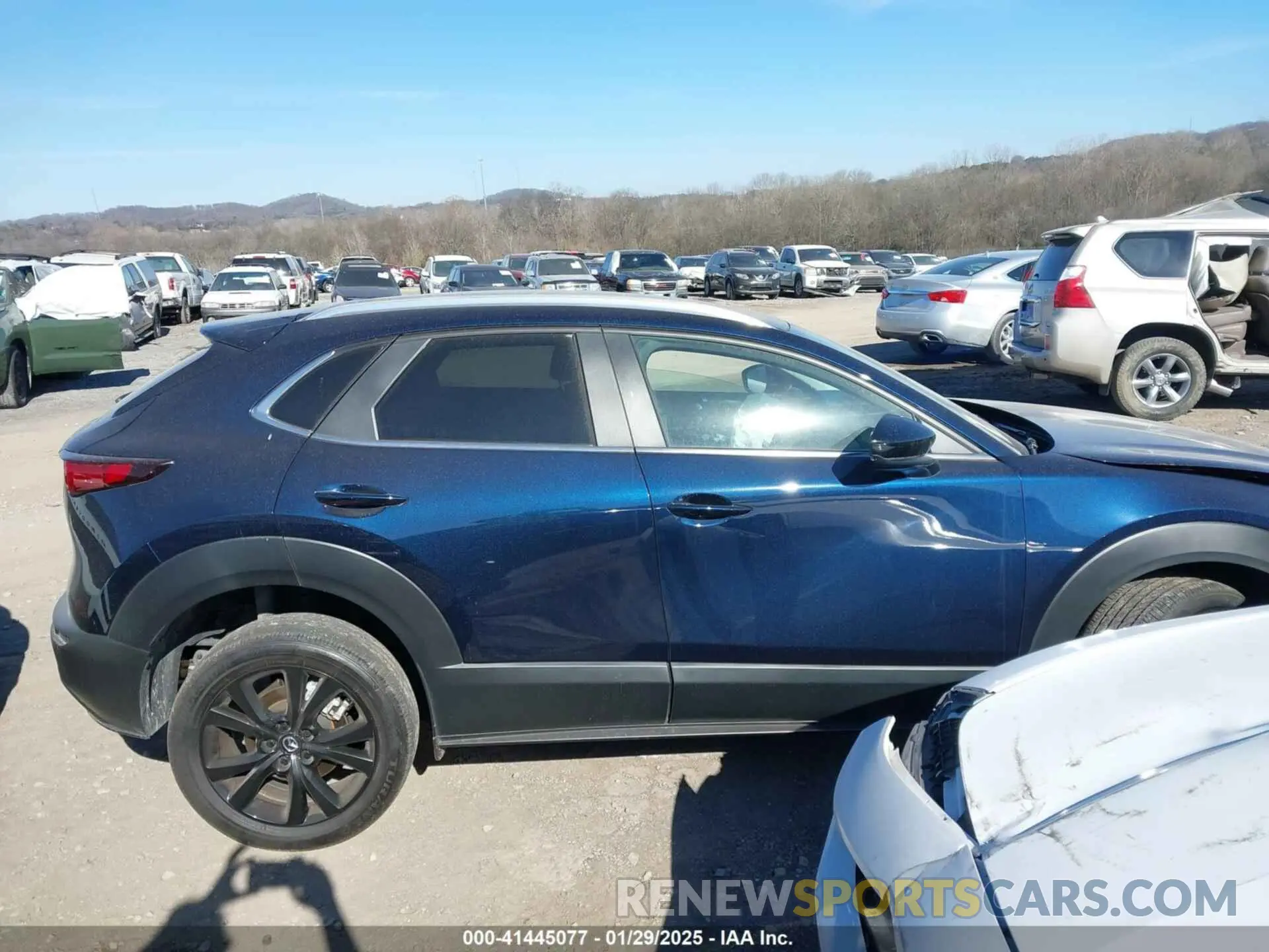 13 Photograph of a damaged car 3MVDMBBM5SM760652 MAZDA CX-30 2025