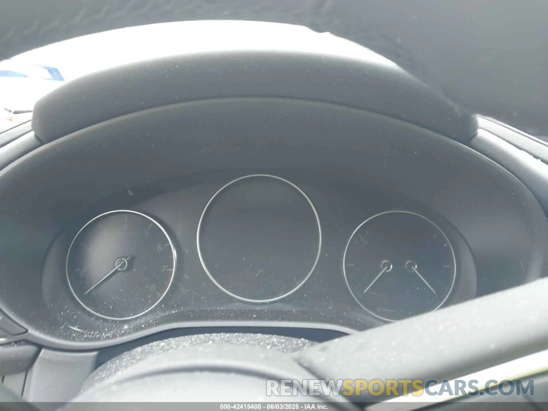 7 Photograph of a damaged car 3MVDMBBM8SM758264 MAZDA CX-30 2025