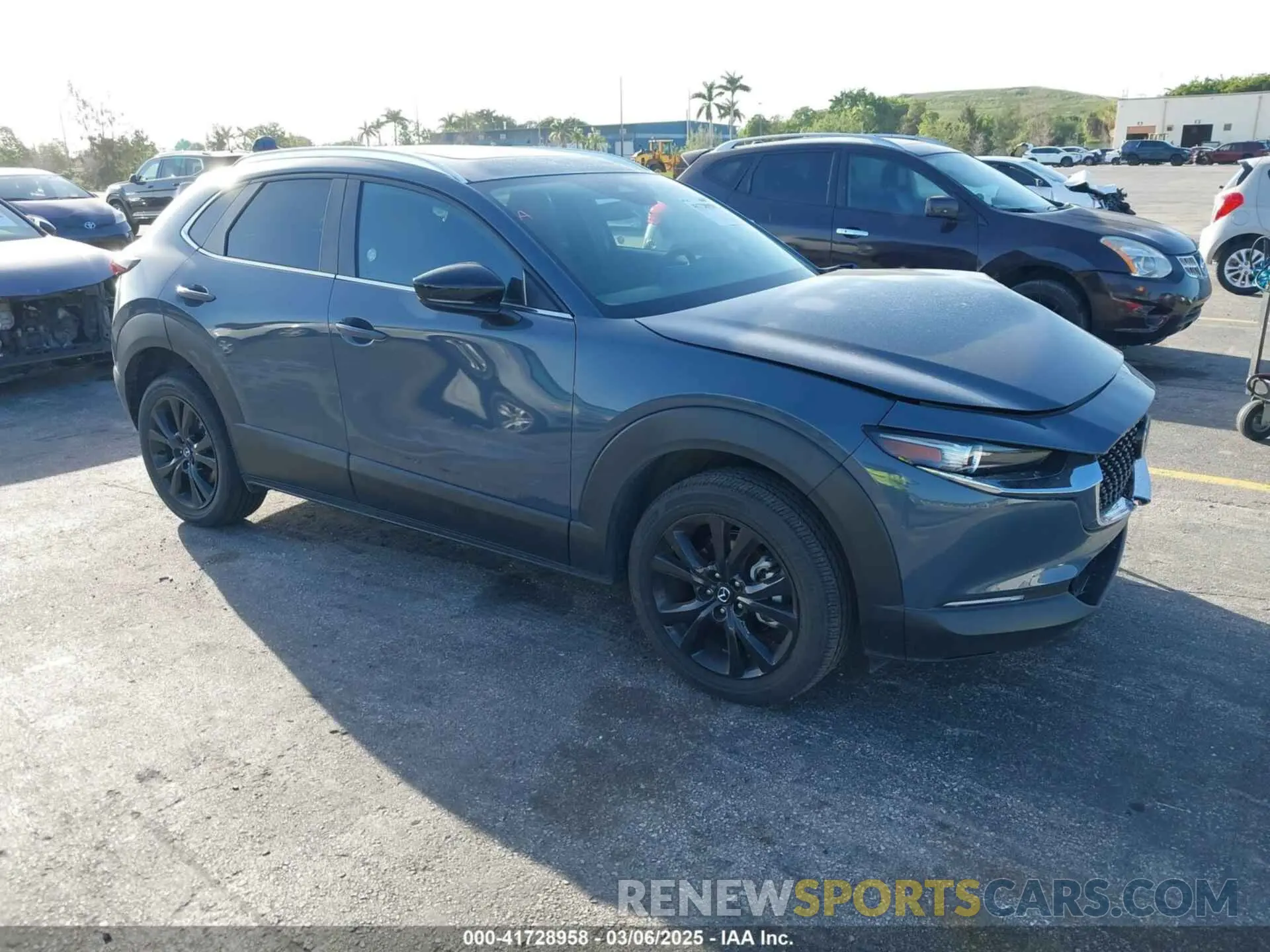 1 Photograph of a damaged car 3MVDMBCM0SM773095 MAZDA CX-30 2025