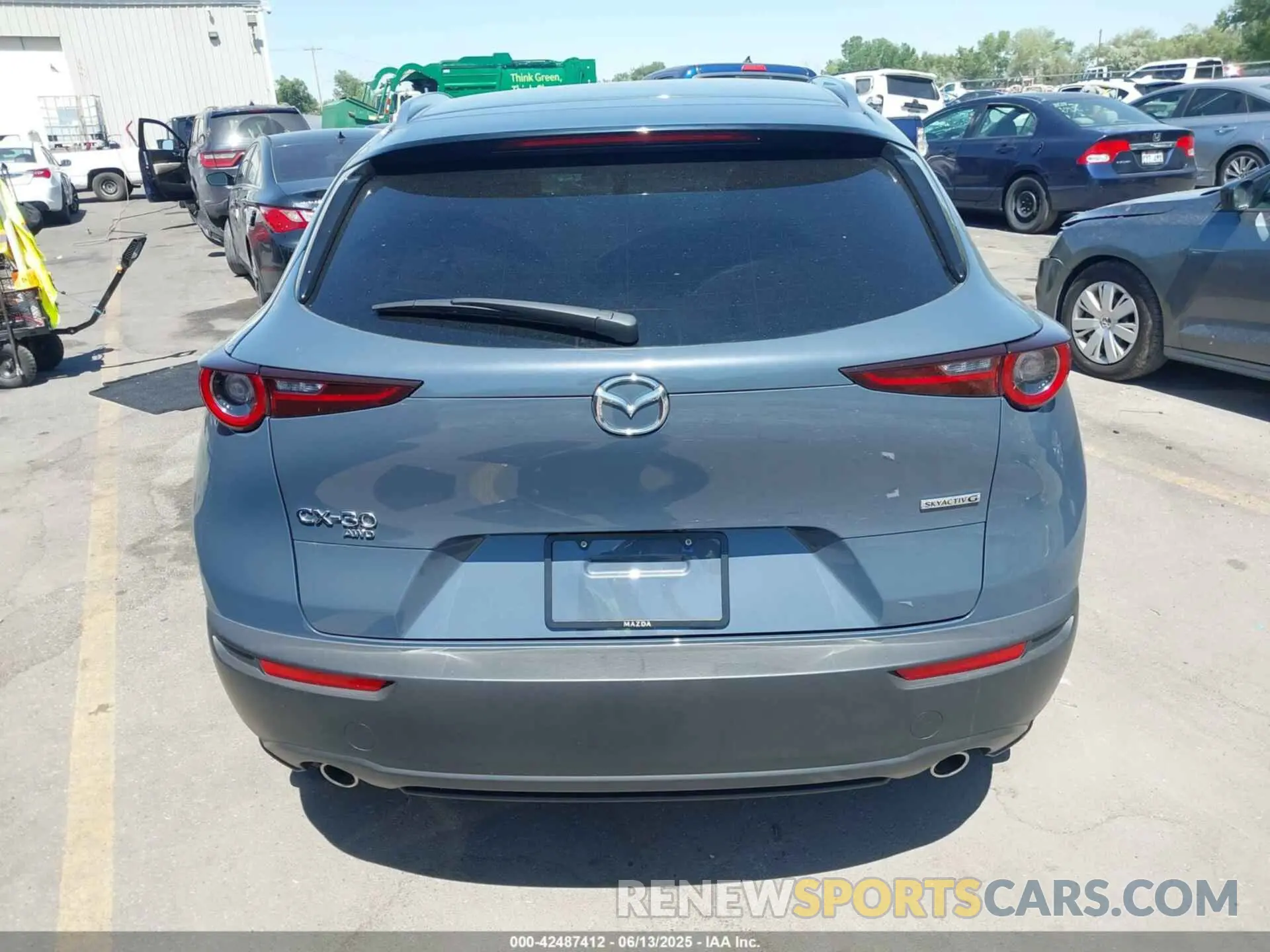 16 Photograph of a damaged car 3MVDMBCM1SM806945 MAZDA CX-30 2025