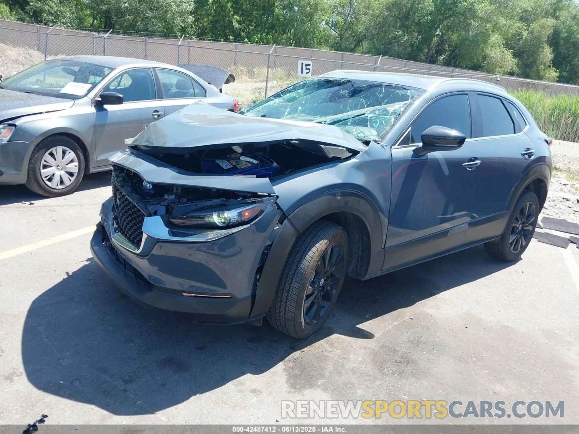 2 Photograph of a damaged car 3MVDMBCM1SM806945 MAZDA CX-30 2025
