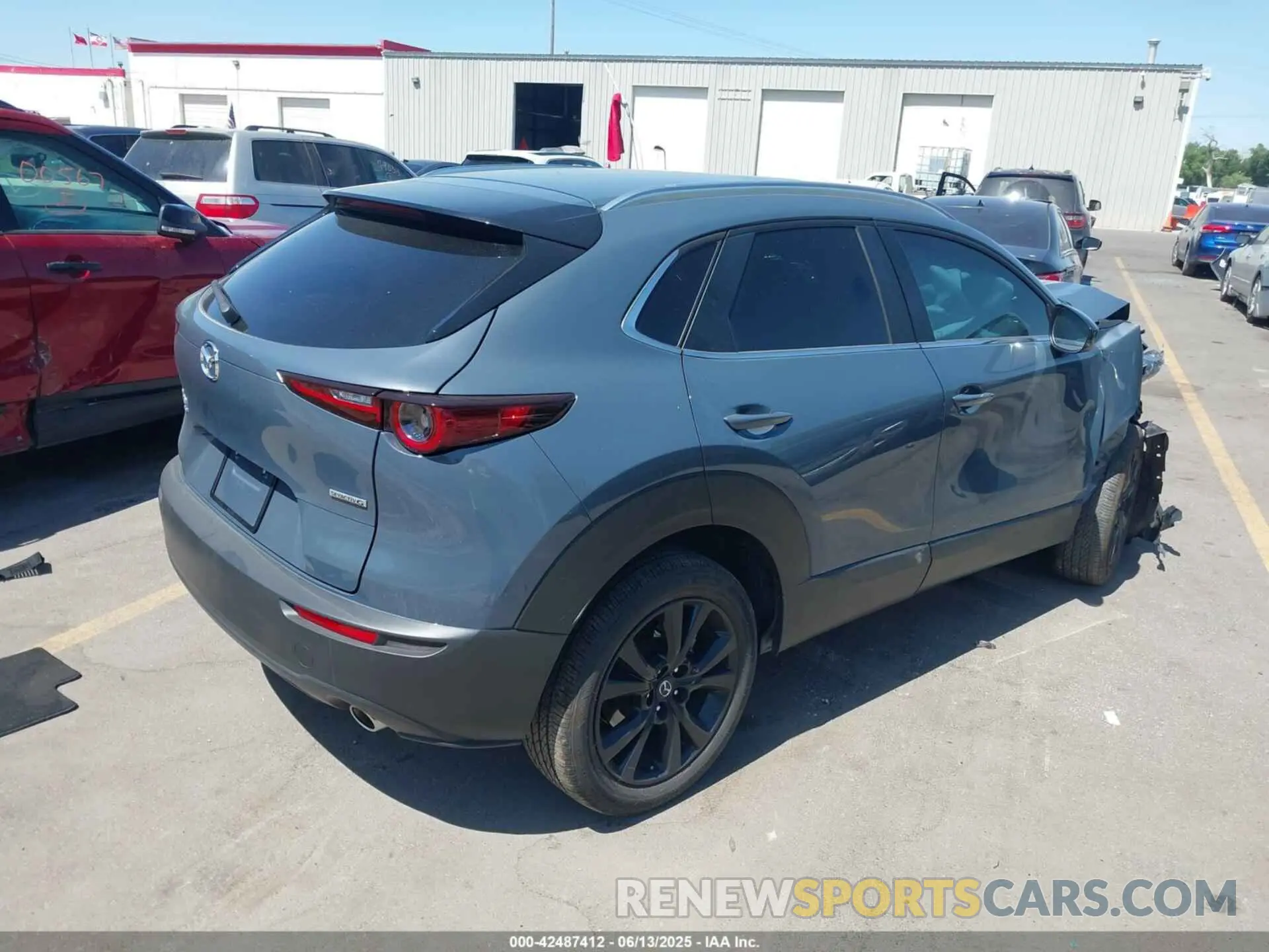 4 Photograph of a damaged car 3MVDMBCM1SM806945 MAZDA CX-30 2025