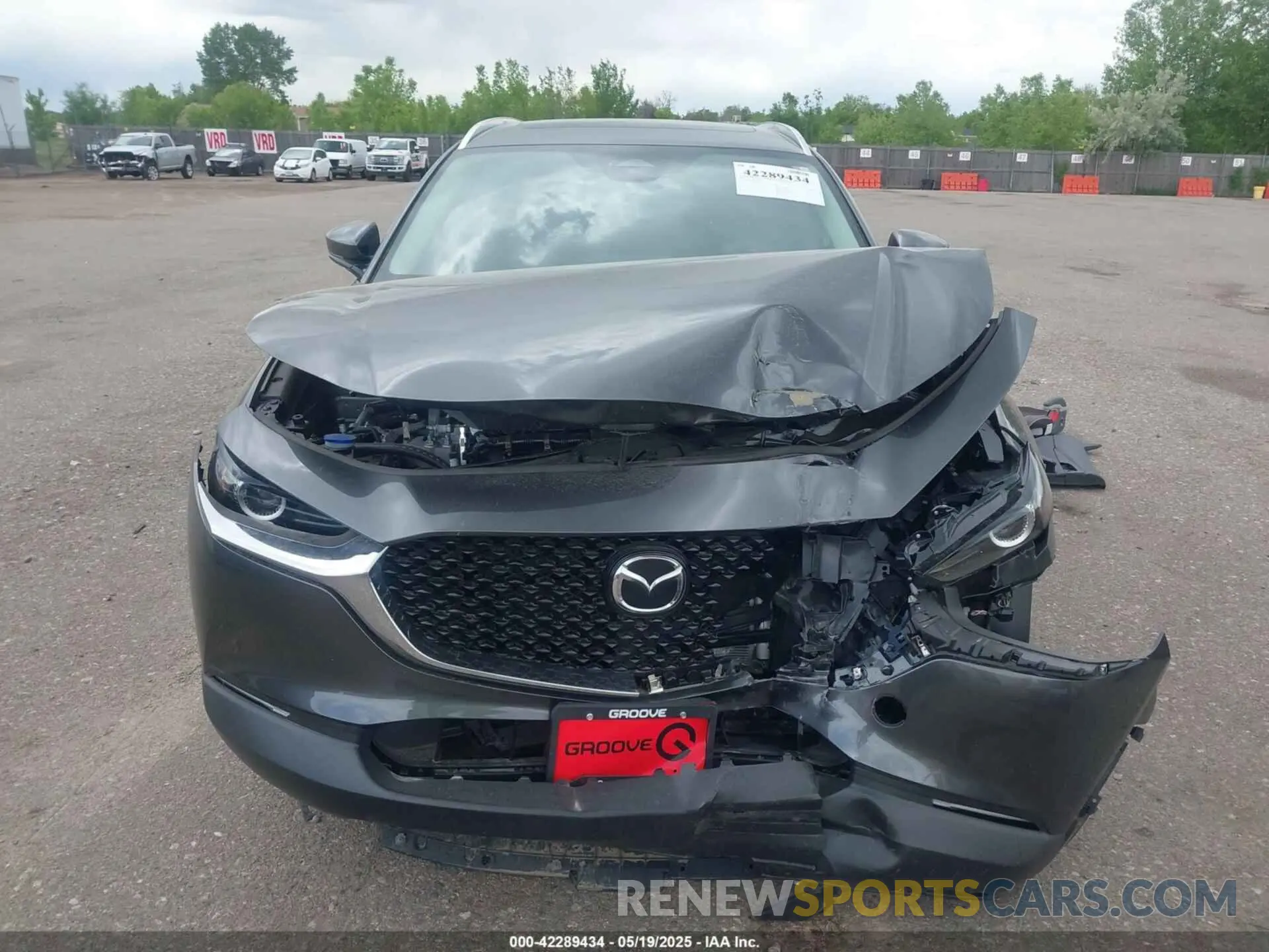 13 Photograph of a damaged car 3MVDMBCM2SM755455 MAZDA CX-30 2025