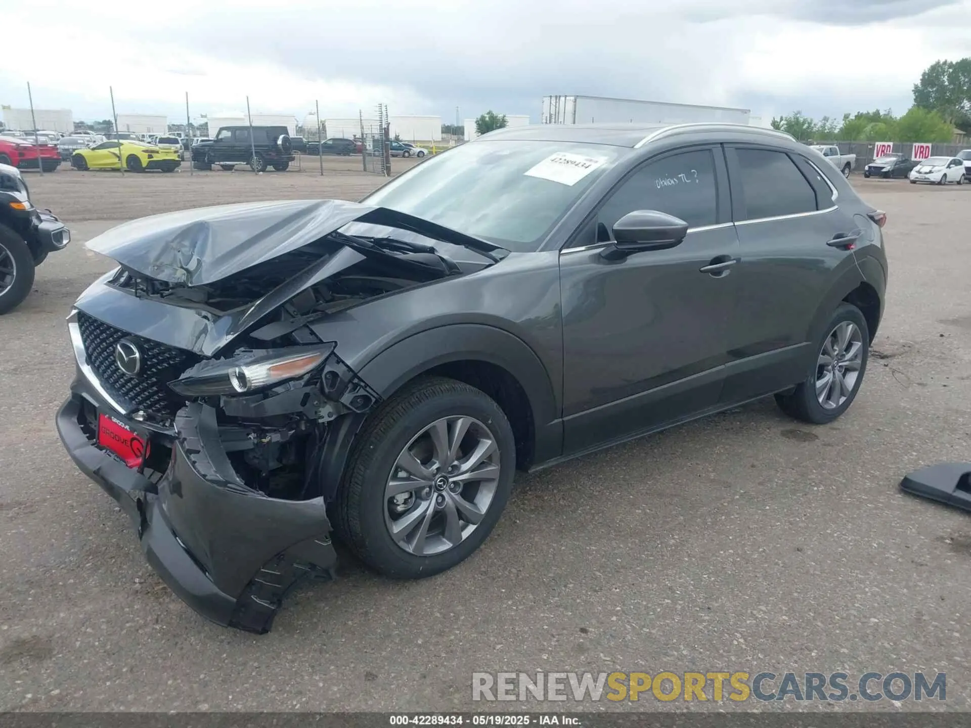 2 Photograph of a damaged car 3MVDMBCM2SM755455 MAZDA CX-30 2025