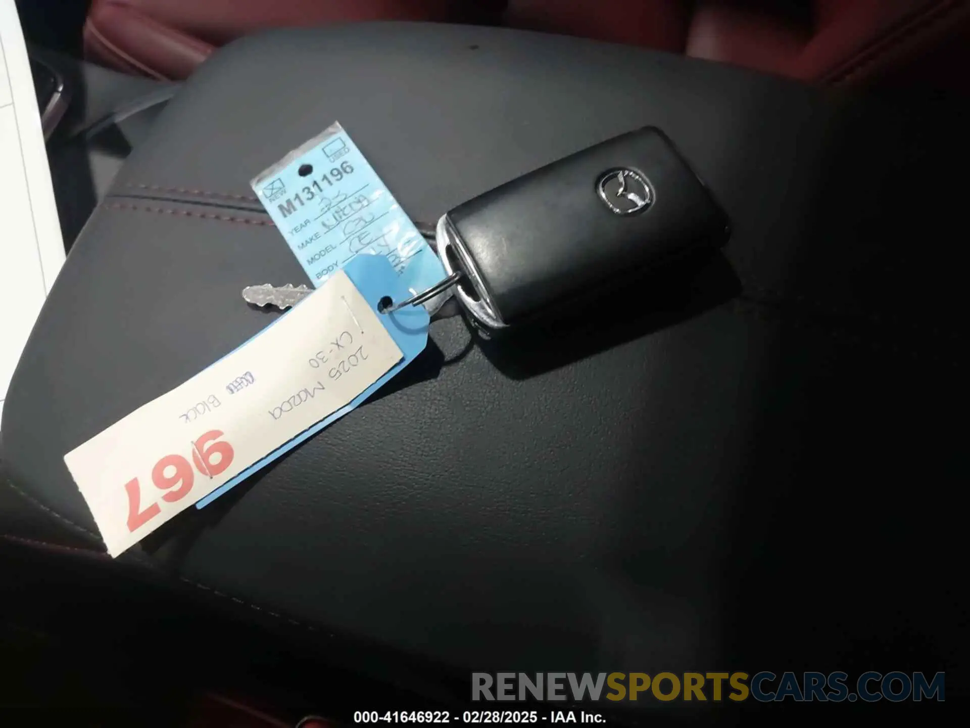 11 Photograph of a damaged car 3MVDMBCM3SM755433 MAZDA CX-30 2025