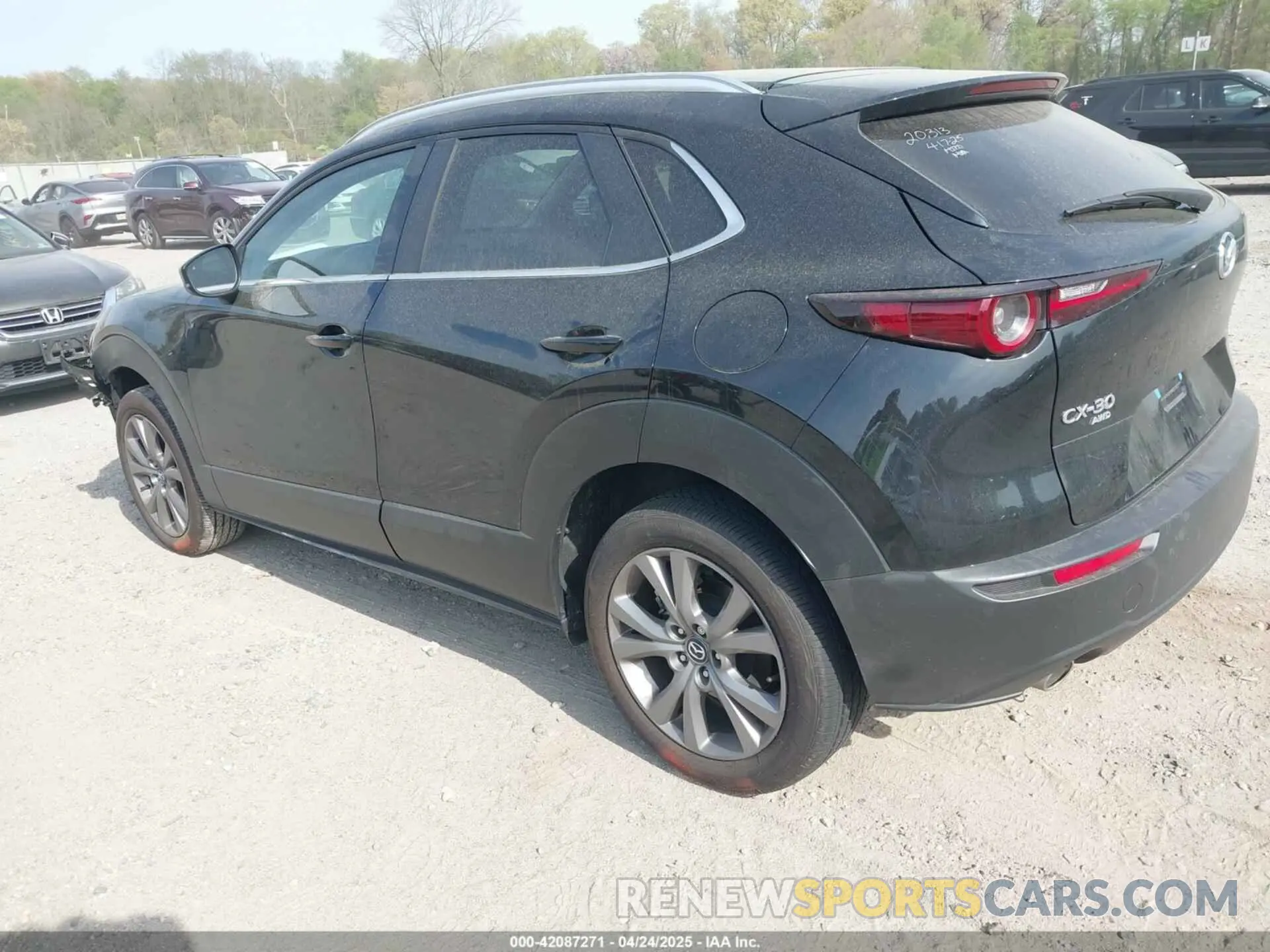 3 Photograph of a damaged car 3MVDMBCM3SM807790 MAZDA CX-30 2025
