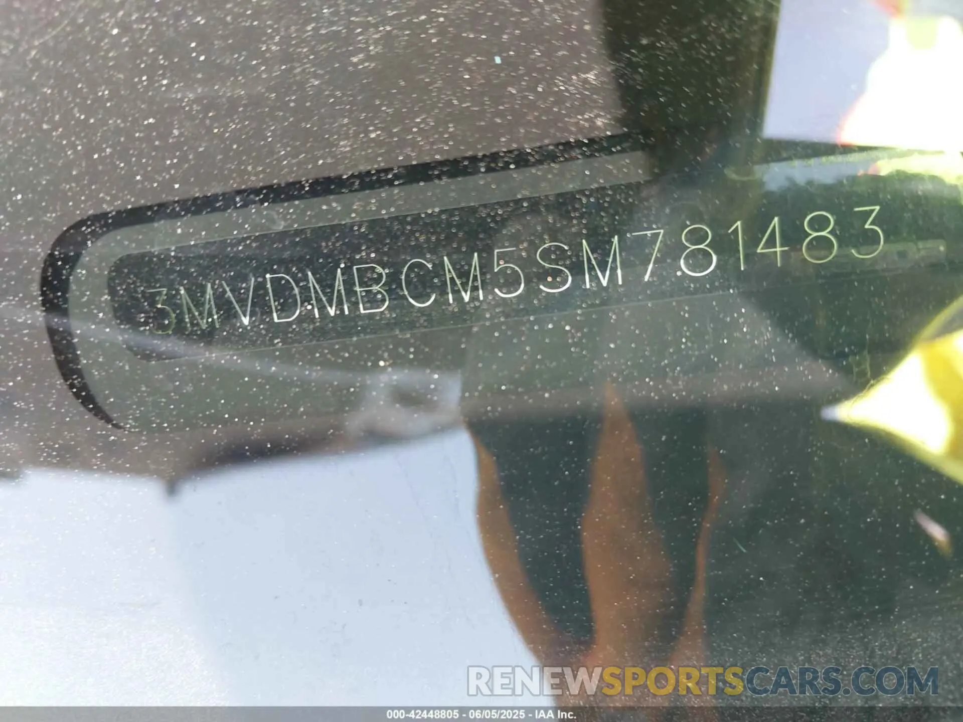 9 Photograph of a damaged car 3MVDMBCM5SM781483 MAZDA CX-30 2025