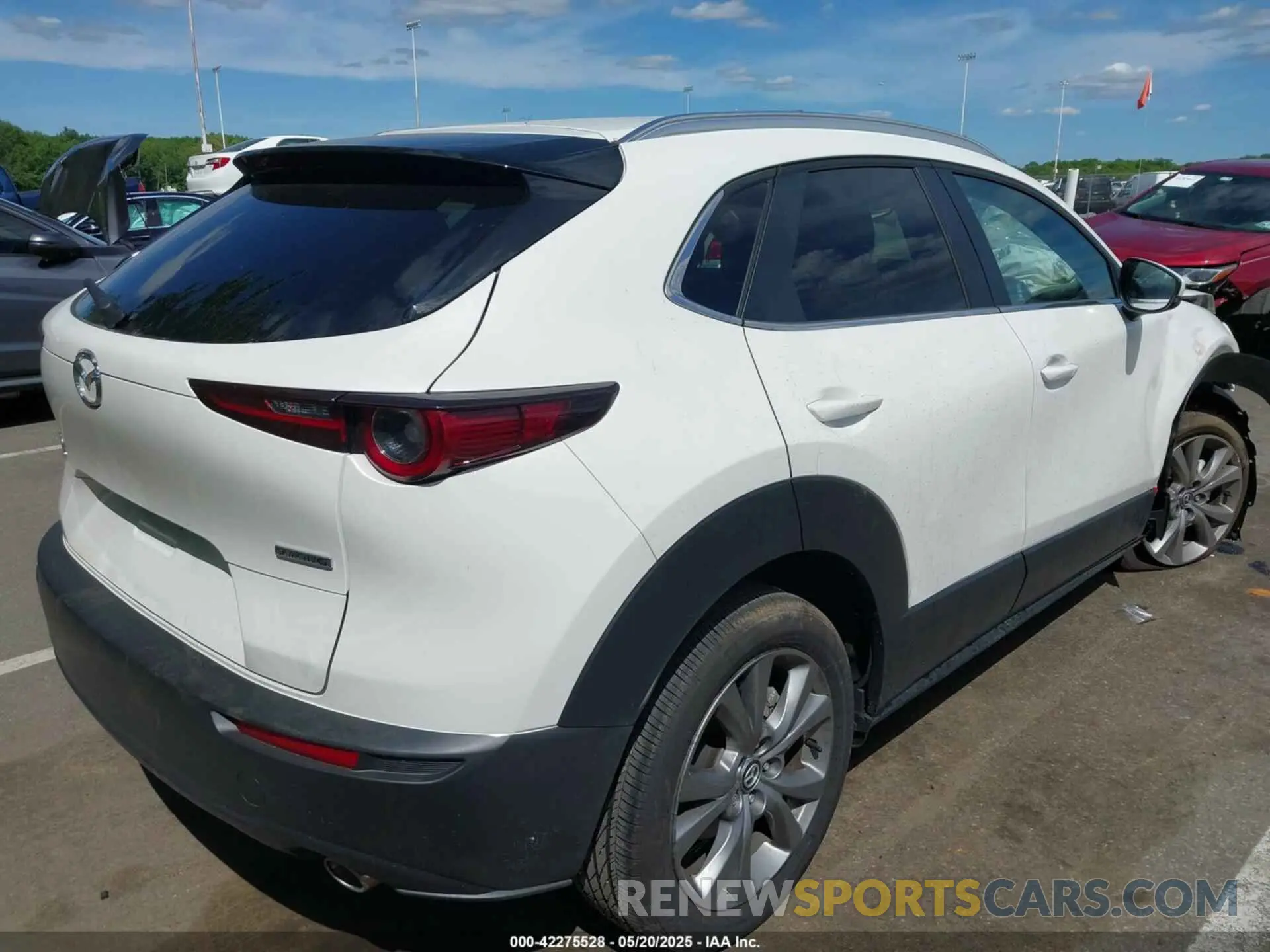 4 Photograph of a damaged car 3MVDMBCM6SM781993 MAZDA CX-30 2025