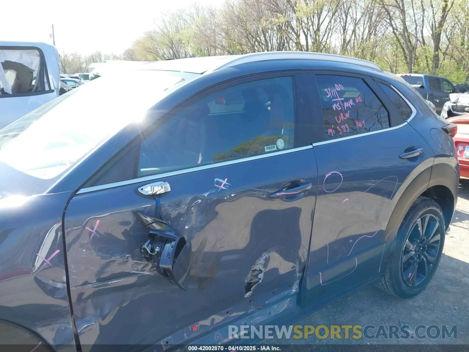 14 Photograph of a damaged car 3MVDMBCM6SM800316 MAZDA CX-30 2025