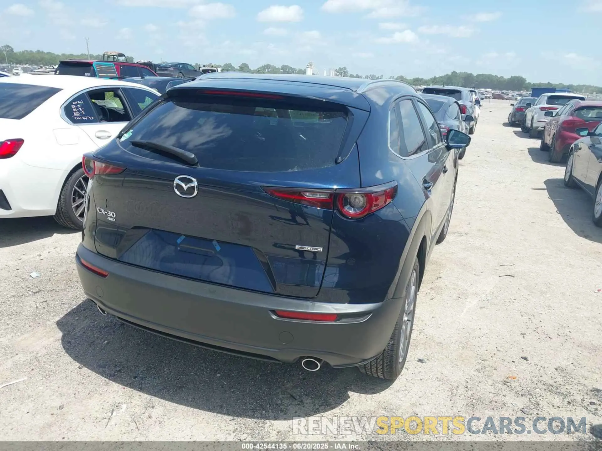 4 Photograph of a damaged car 3MVDMBCM7SM754527 MAZDA CX-30 2025
