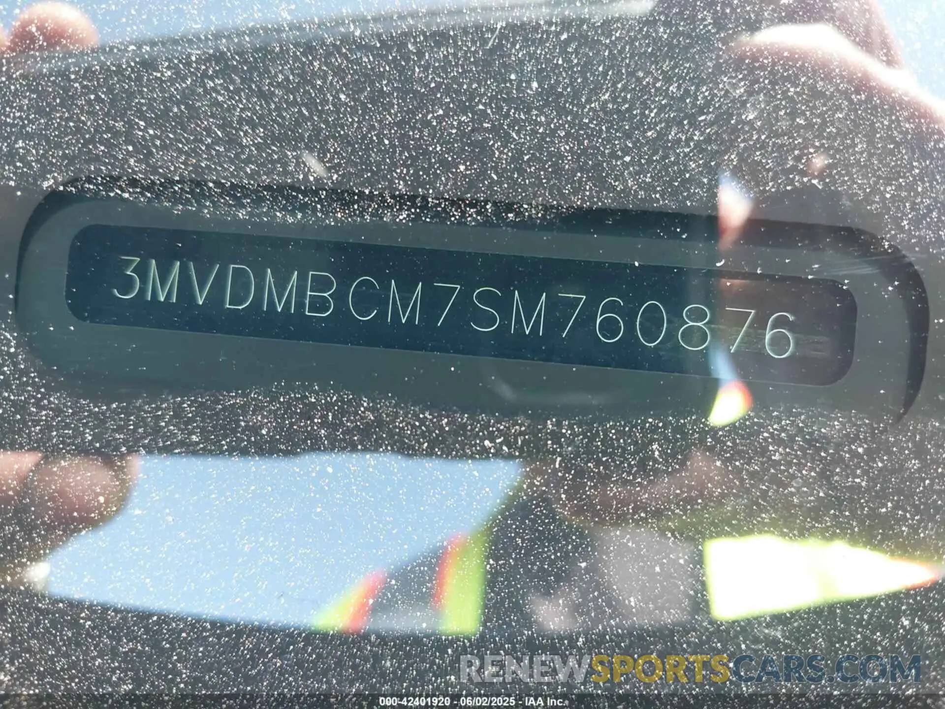 18 Photograph of a damaged car 3MVDMBCM7SM760876 MAZDA CX-30 2025