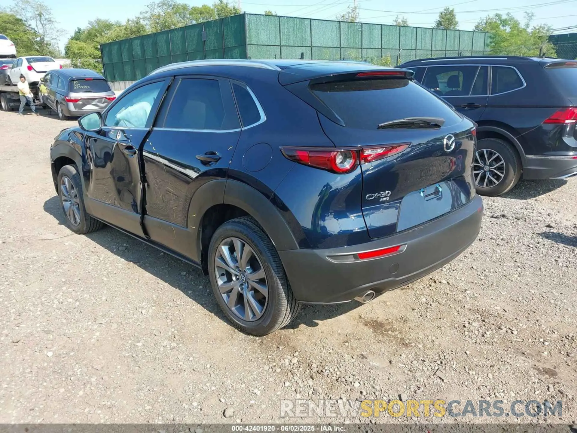 3 Photograph of a damaged car 3MVDMBCM7SM760876 MAZDA CX-30 2025