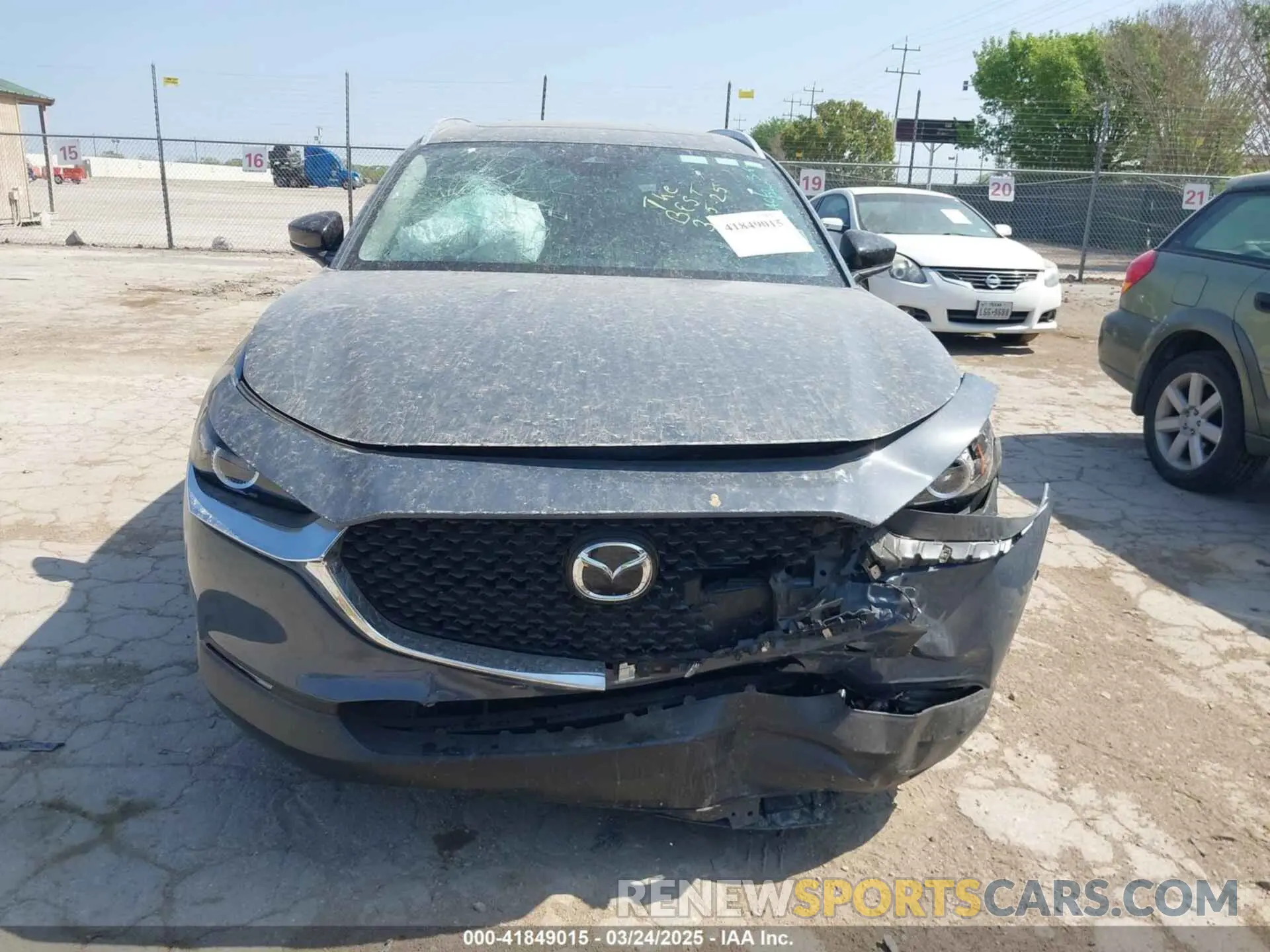 12 Photograph of a damaged car 3MVDMBCM7SM770226 MAZDA CX-30 2025
