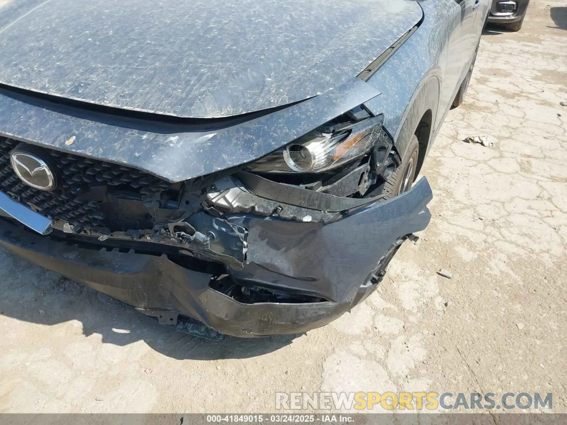 6 Photograph of a damaged car 3MVDMBCM7SM770226 MAZDA CX-30 2025