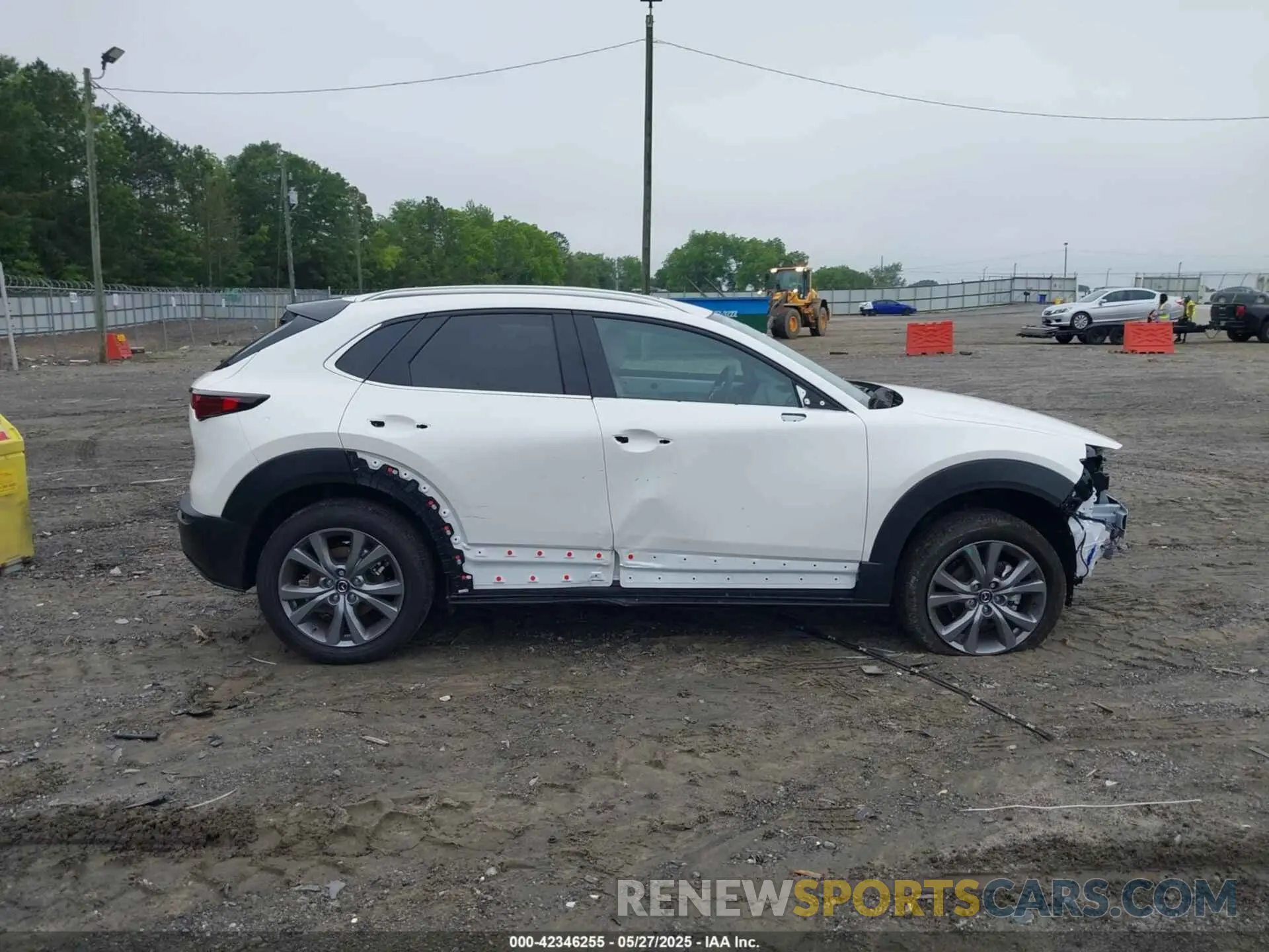 14 Photograph of a damaged car 3MVDMBCM7SM798186 MAZDA CX-30 2025