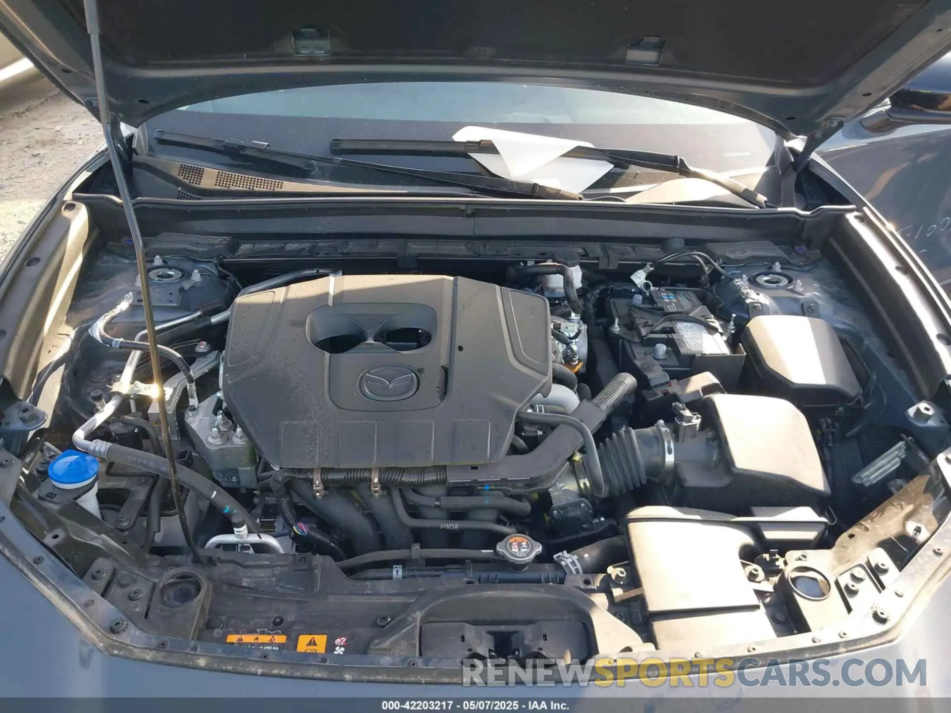 10 Photograph of a damaged car 3MVDMBCM8SM772566 MAZDA CX-30 2025