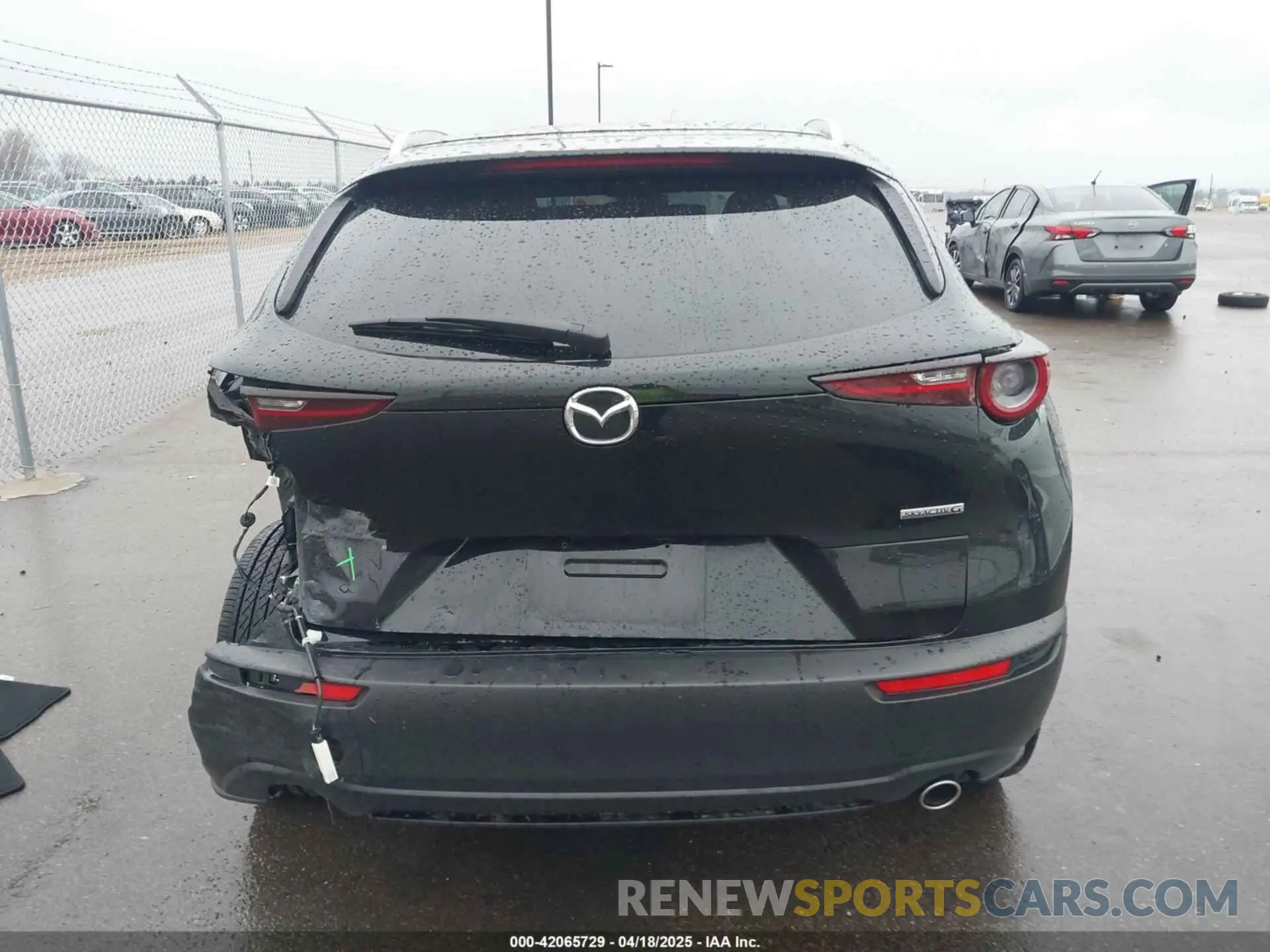 16 Photograph of a damaged car 3MVDMBCM9SM783429 MAZDA CX-30 2025