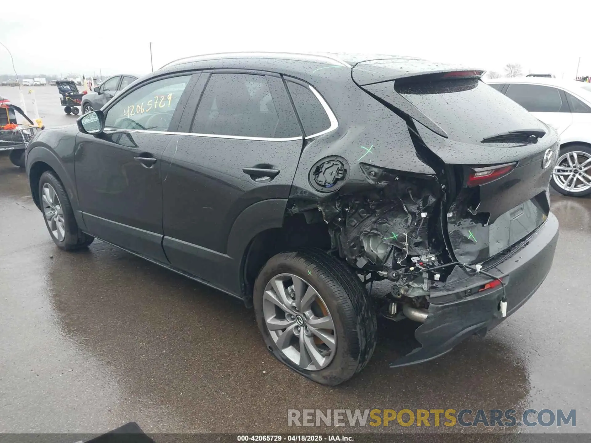 3 Photograph of a damaged car 3MVDMBCM9SM783429 MAZDA CX-30 2025