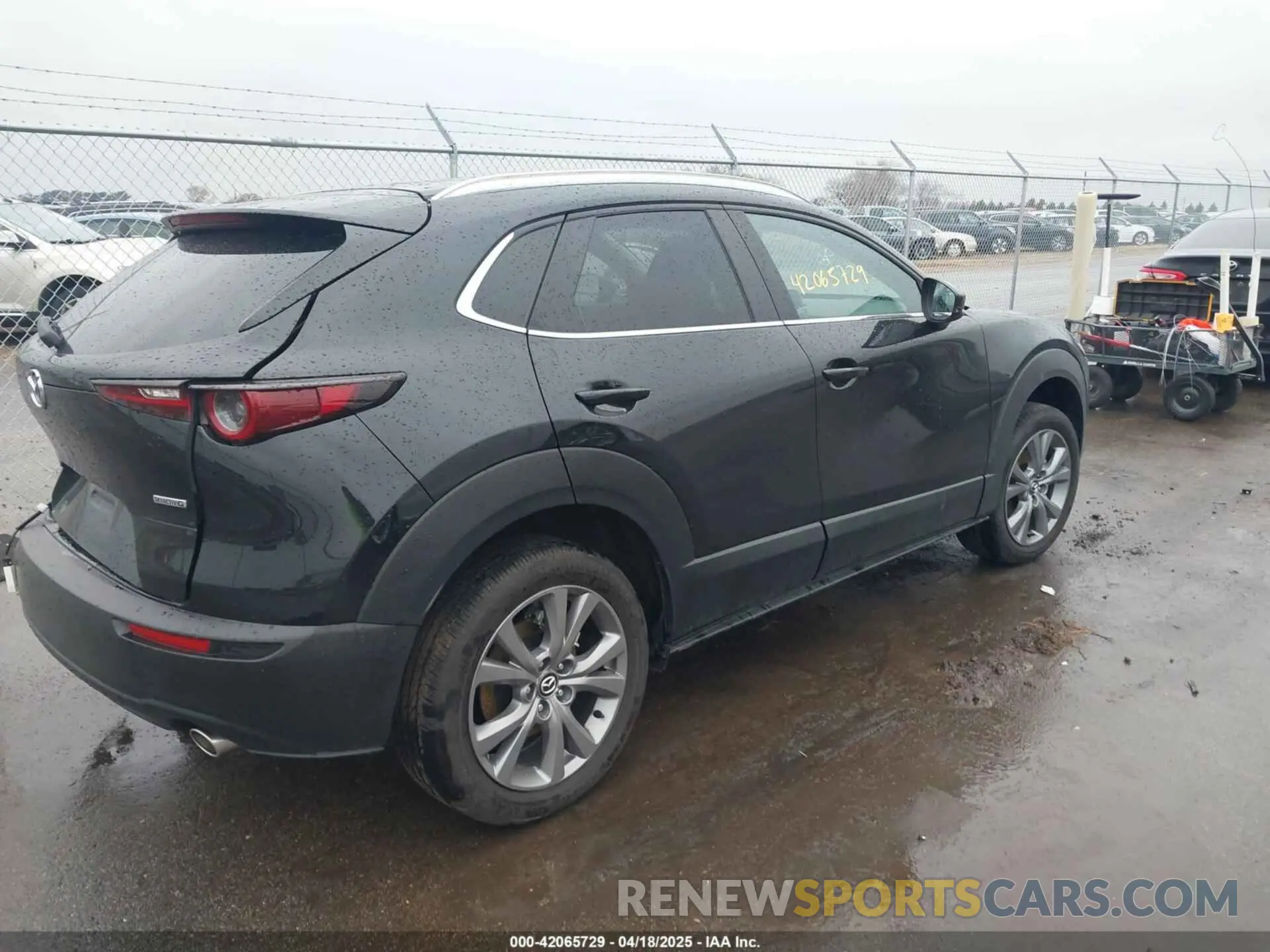 4 Photograph of a damaged car 3MVDMBCM9SM783429 MAZDA CX-30 2025