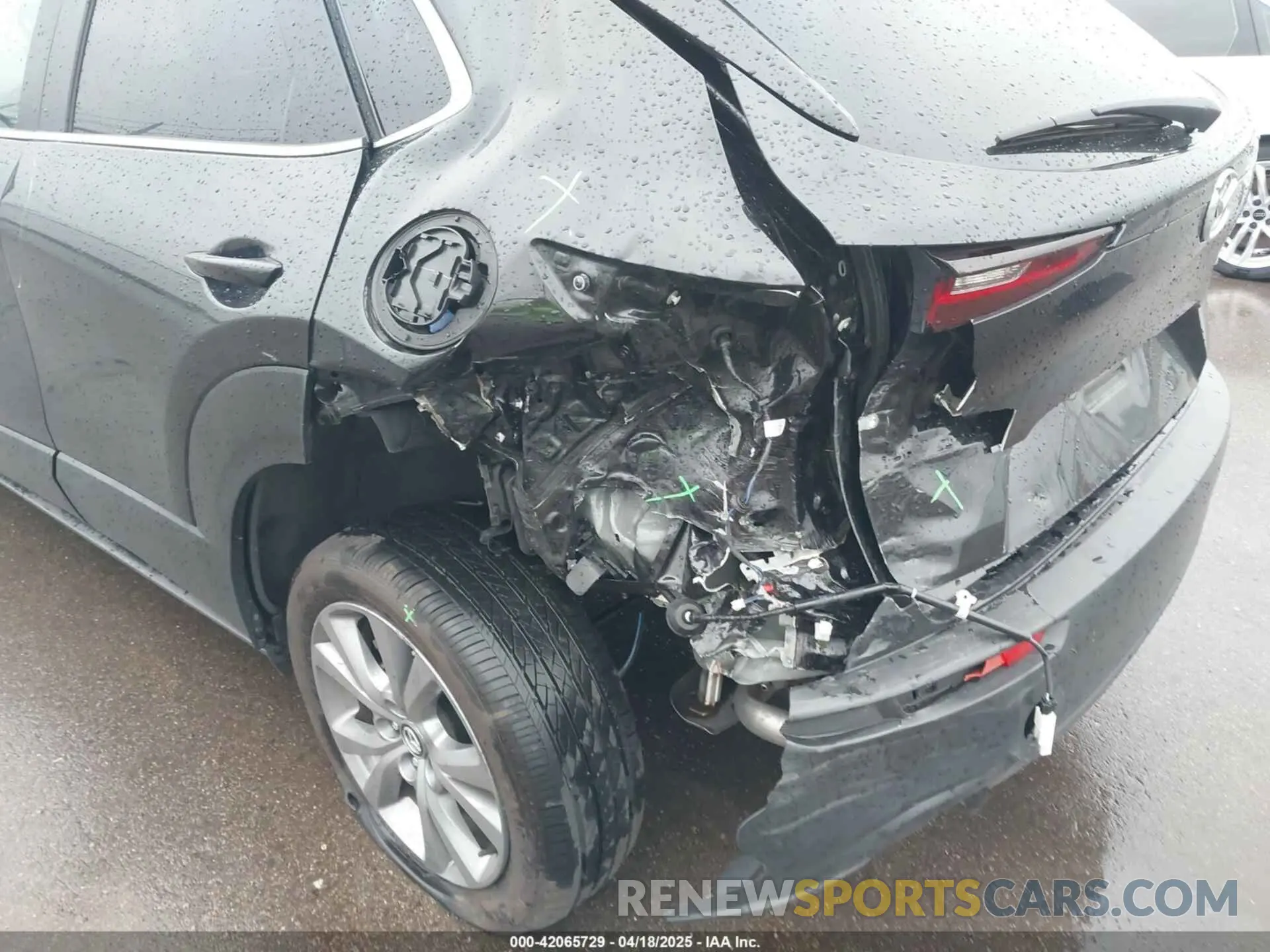 6 Photograph of a damaged car 3MVDMBCM9SM783429 MAZDA CX-30 2025