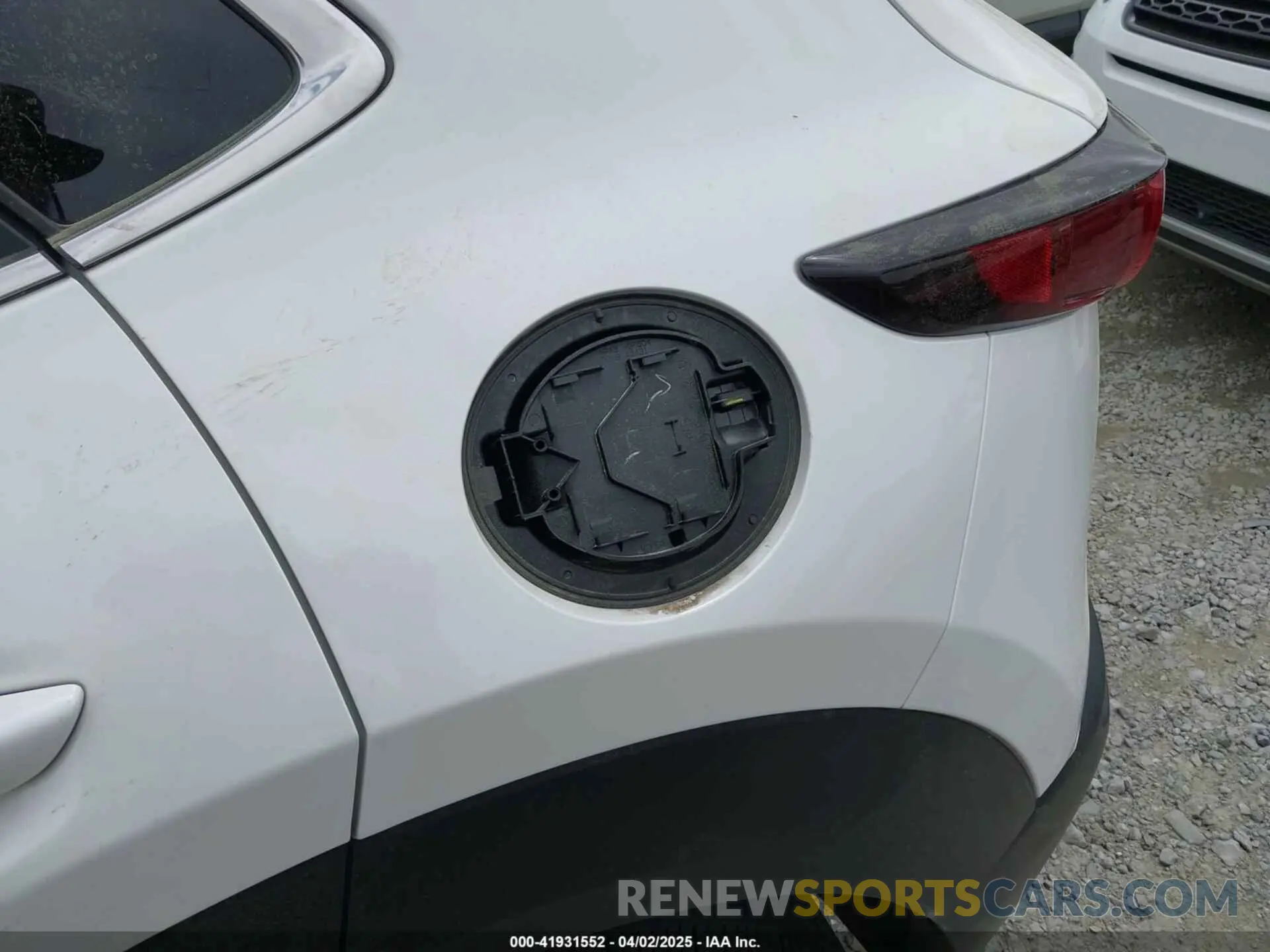 18 Photograph of a damaged car 3MVDMBCMXSM776179 MAZDA CX-30 2025