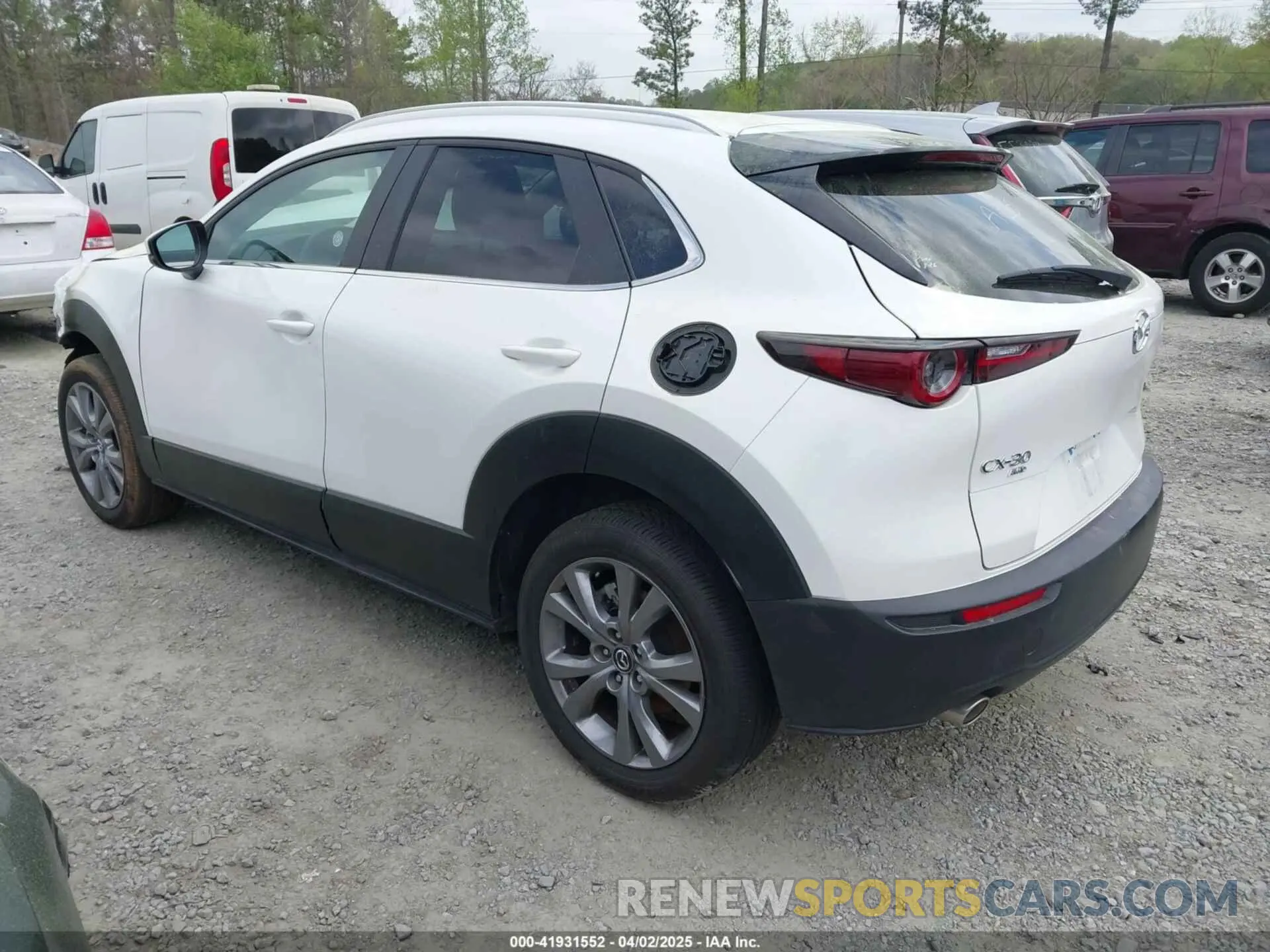 3 Photograph of a damaged car 3MVDMBCMXSM776179 MAZDA CX-30 2025