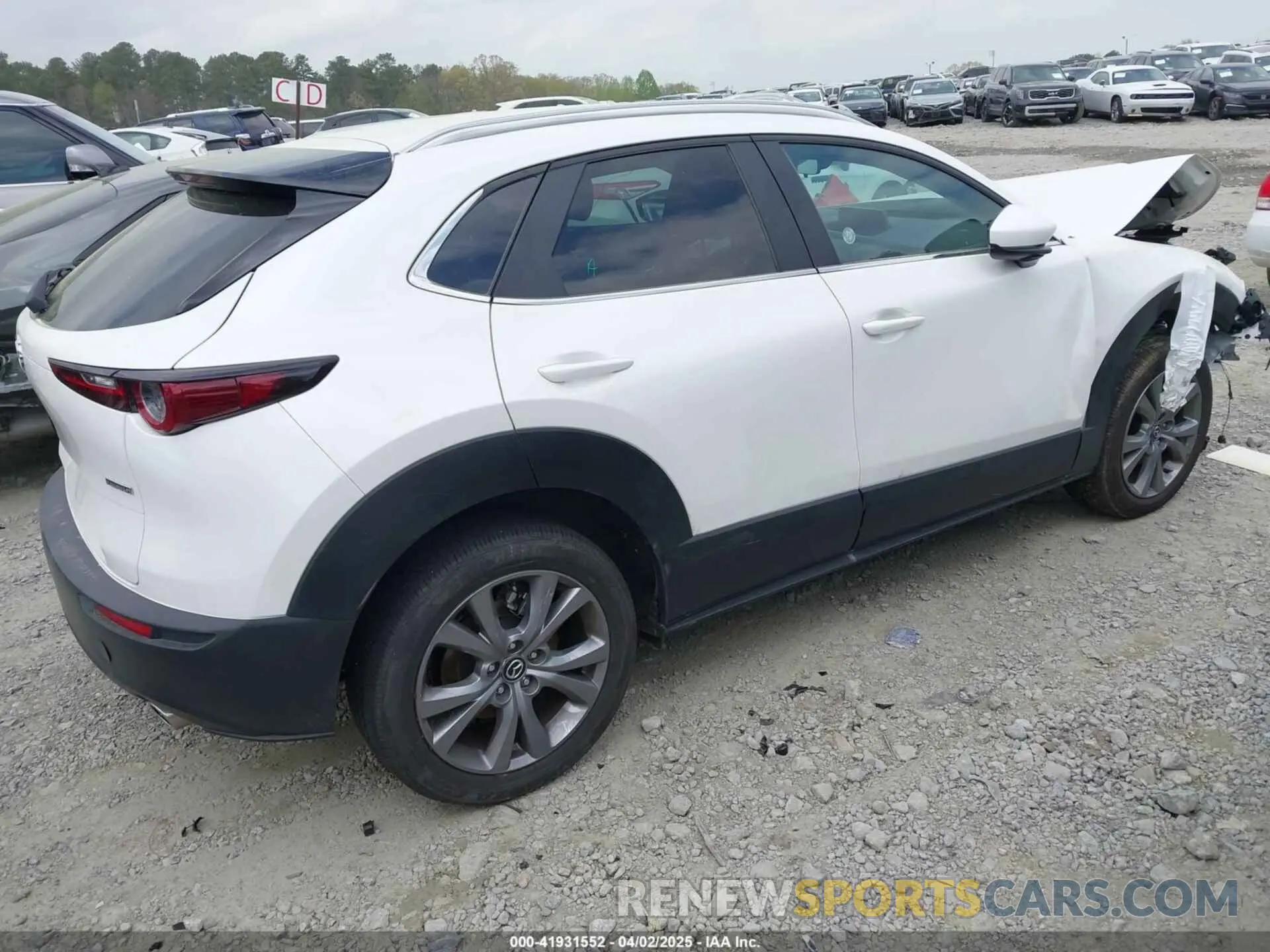 4 Photograph of a damaged car 3MVDMBCMXSM776179 MAZDA CX-30 2025