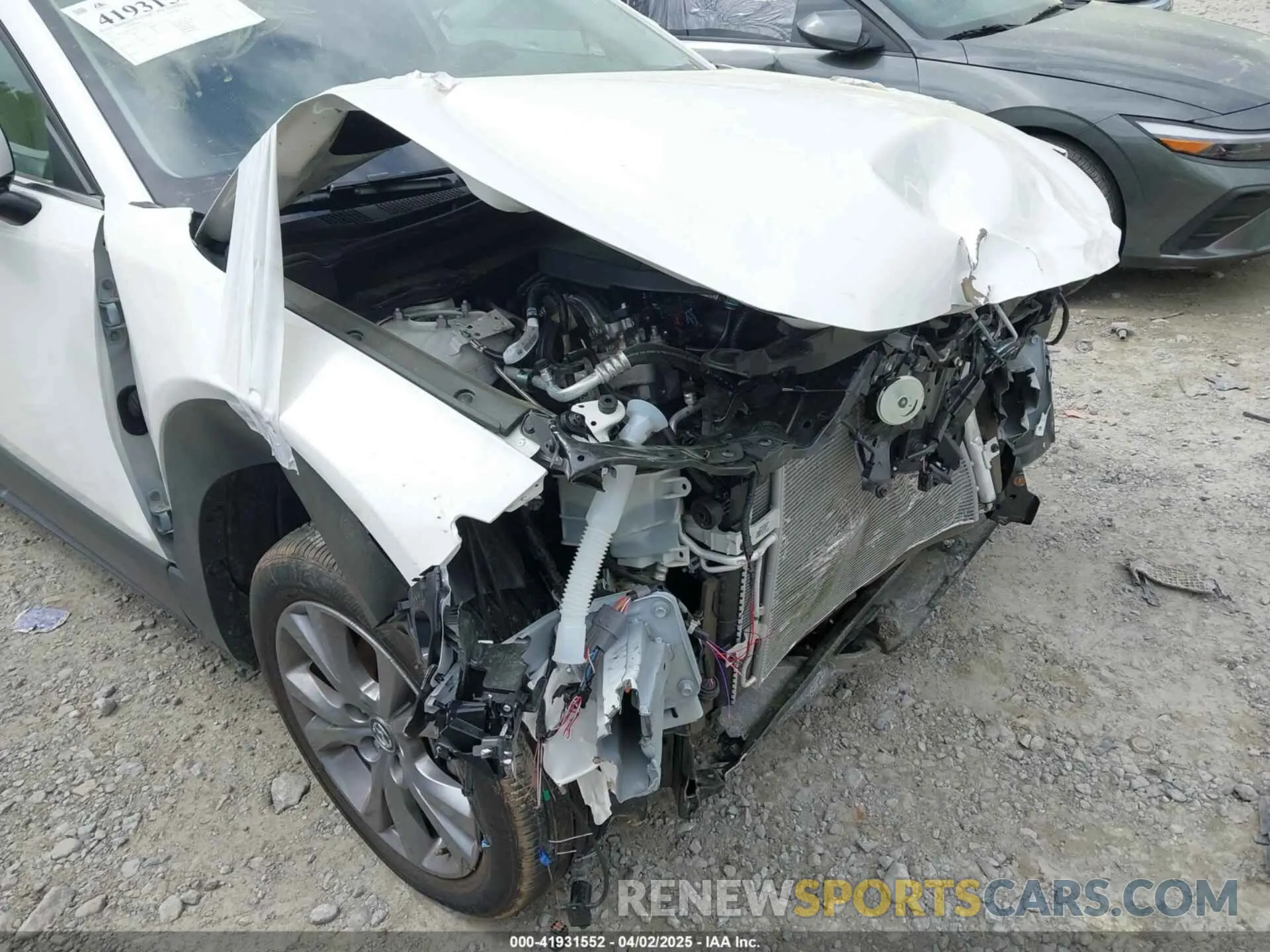 6 Photograph of a damaged car 3MVDMBCMXSM776179 MAZDA CX-30 2025