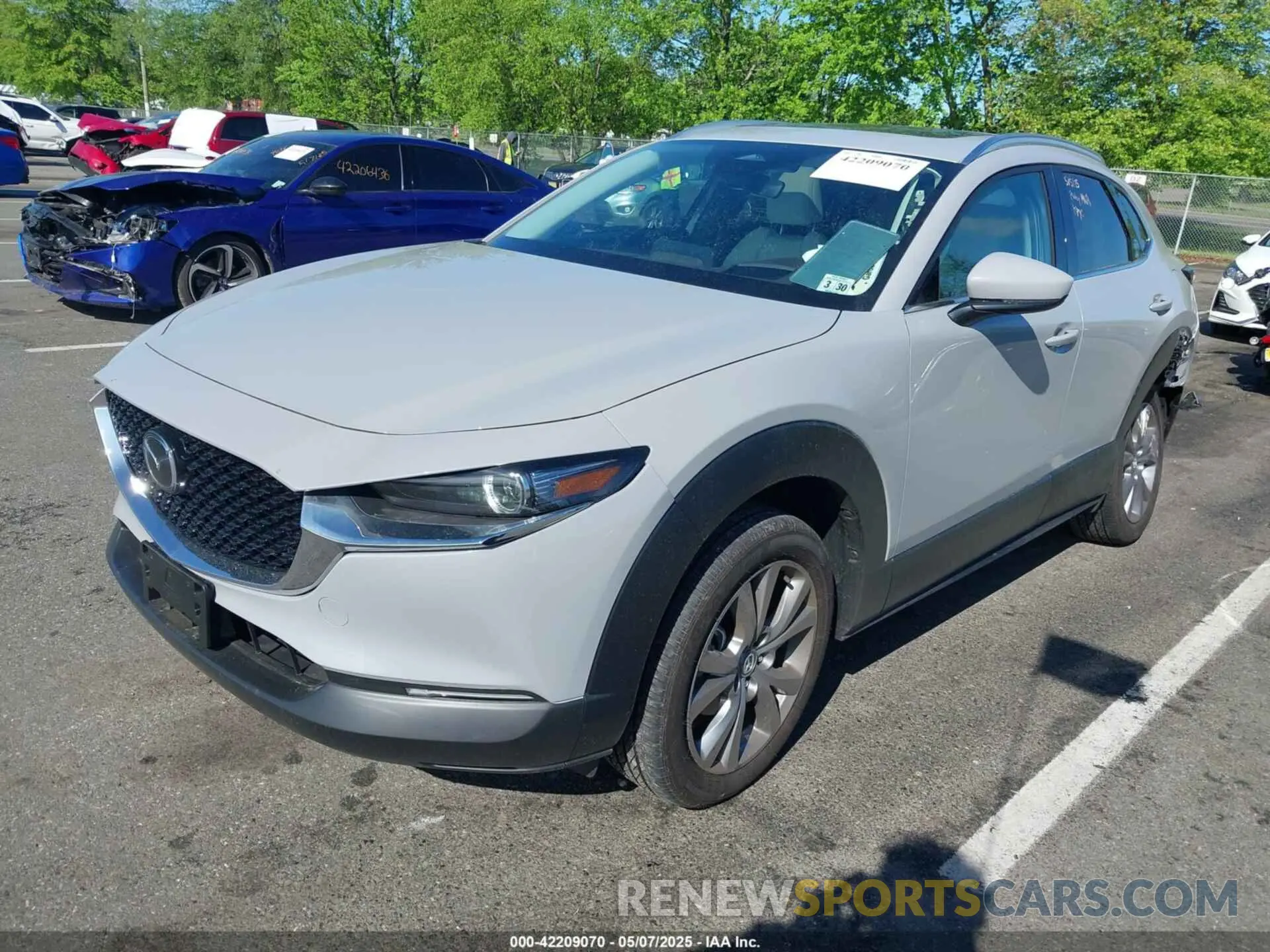 2 Photograph of a damaged car 3MVDMBDM2SM798045 MAZDA CX-30 2025