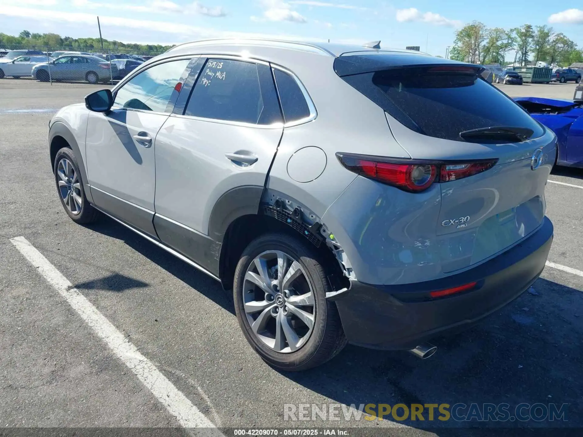 3 Photograph of a damaged car 3MVDMBDM2SM798045 MAZDA CX-30 2025