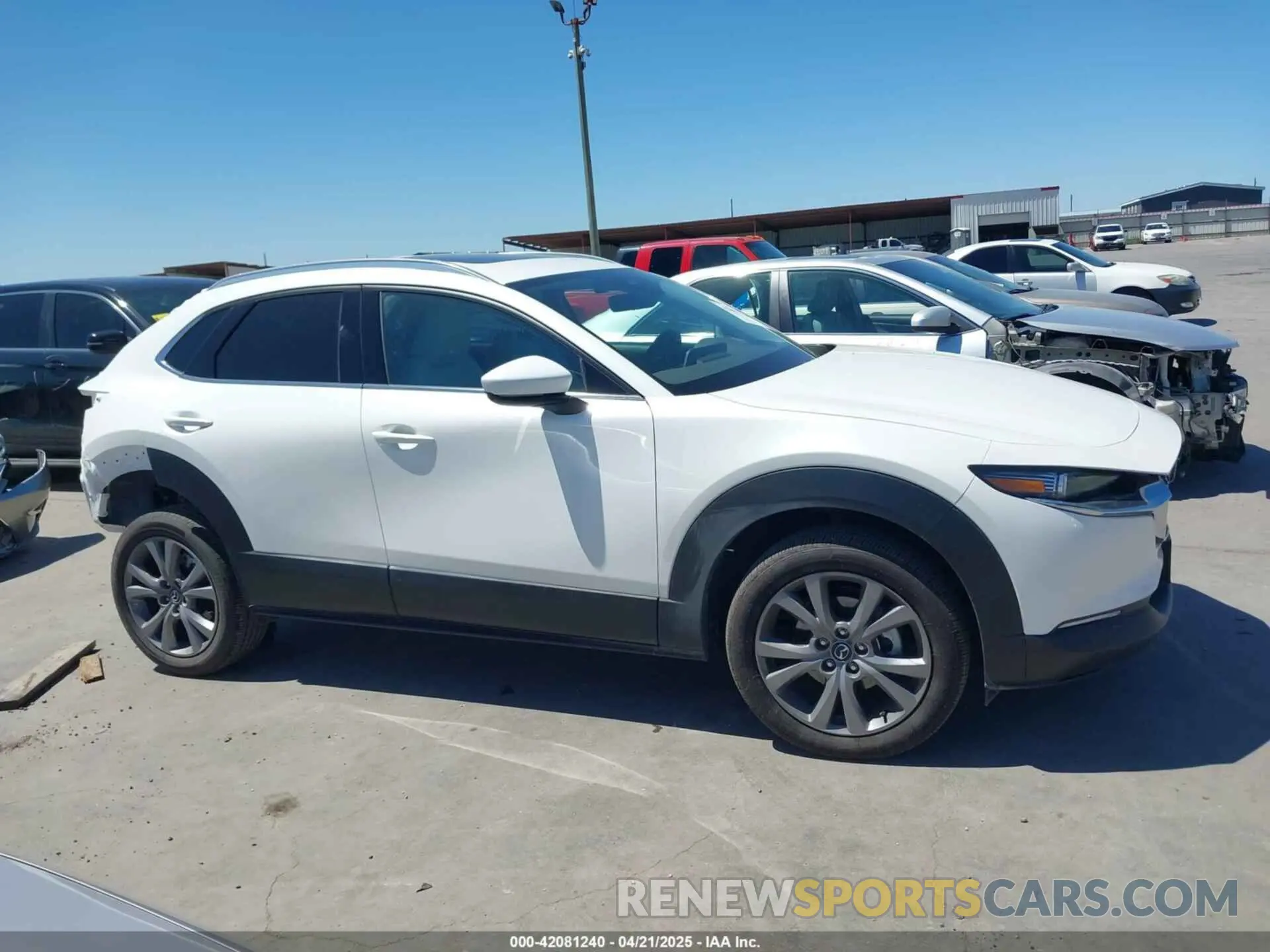 14 Photograph of a damaged car 3MVDMBDM9SM788547 MAZDA CX-30 2025