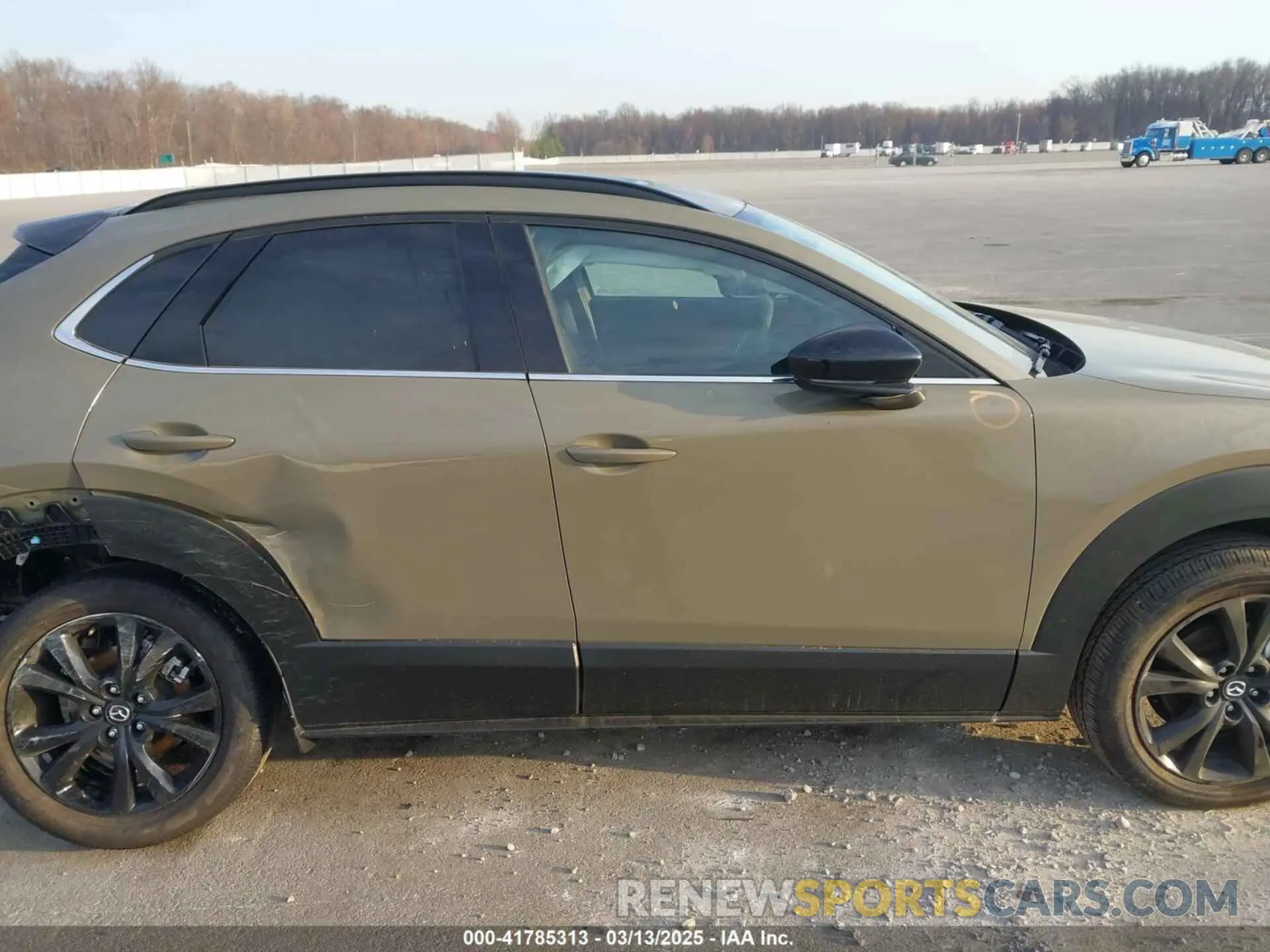 14 Photograph of a damaged car 3MVDMBXY5SM788253 MAZDA CX-30 2025